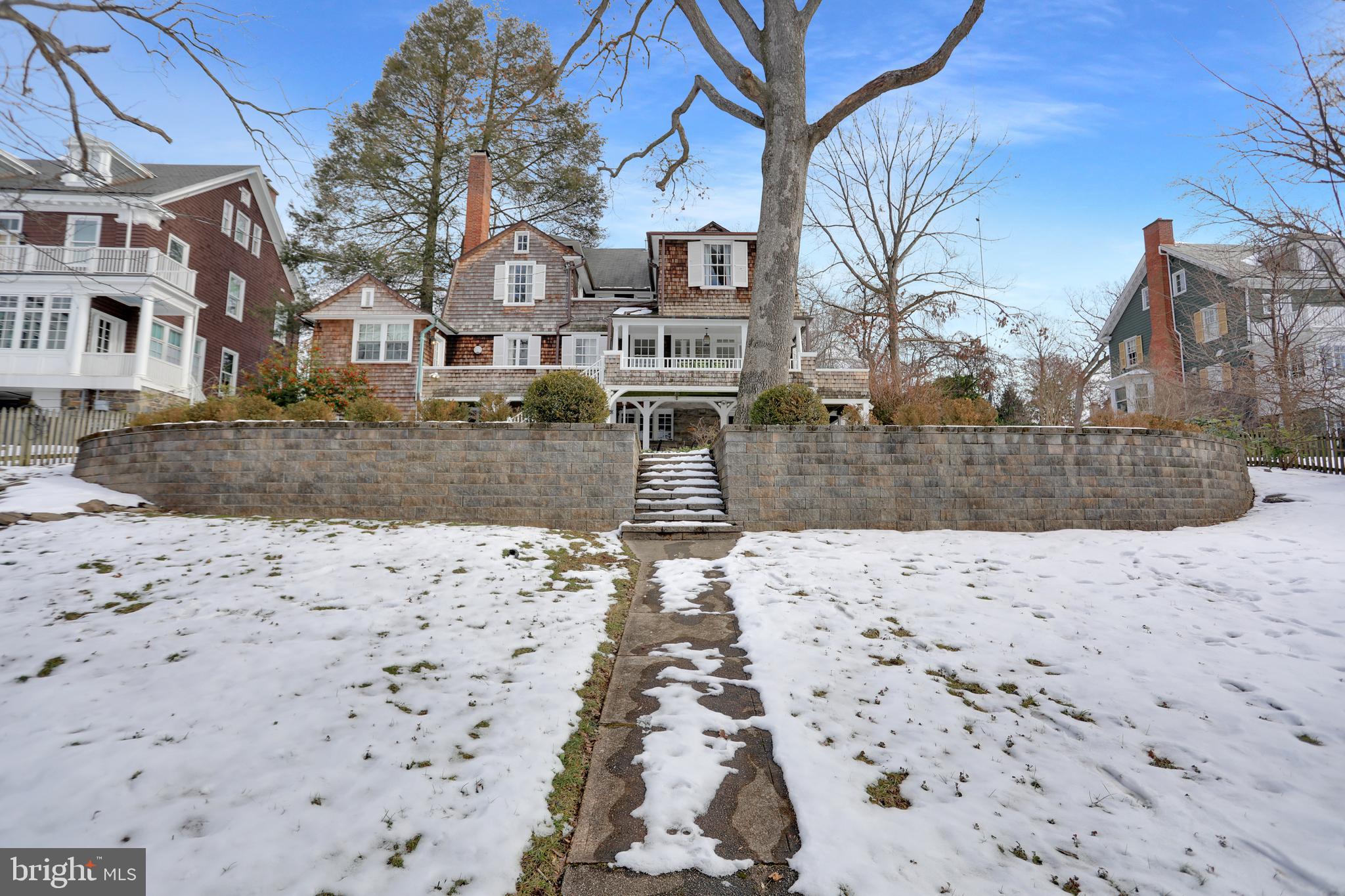 ROLAND PARK - Residential