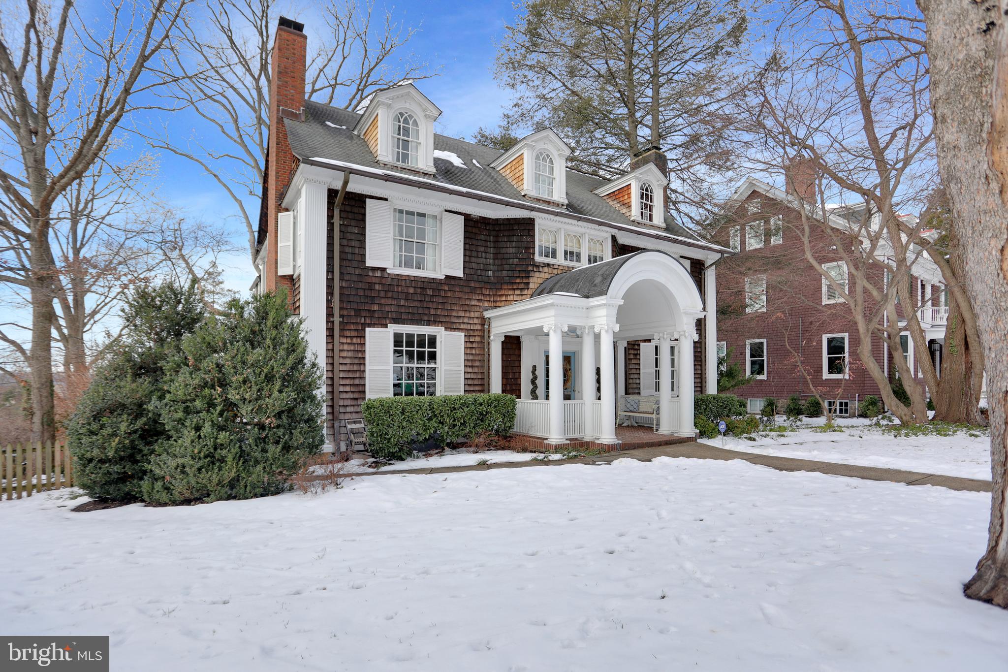 ROLAND PARK - Residential