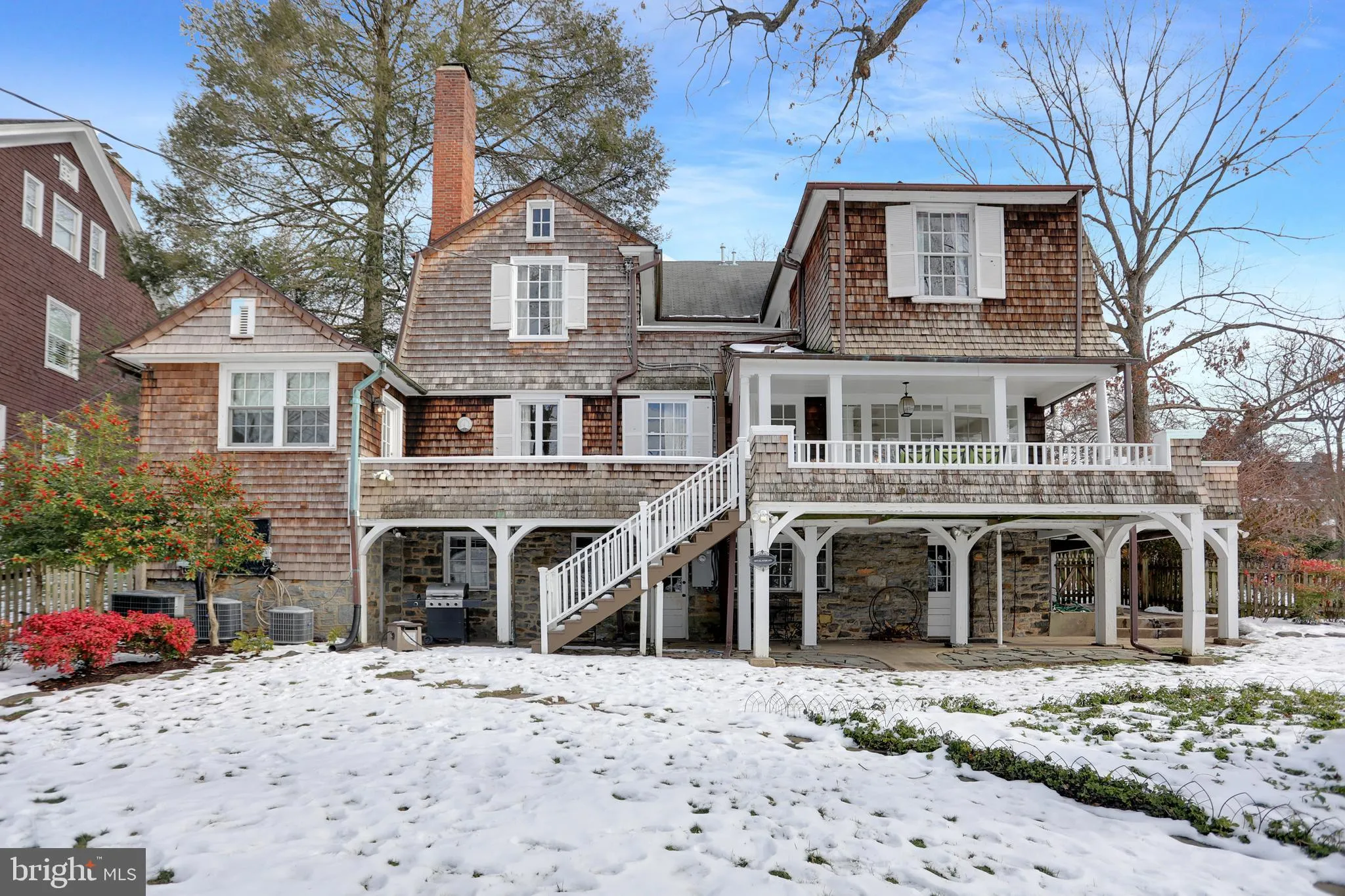 Baltimore, Maryland 21210, United States, 6 Bedrooms Bedrooms, ,5 BathroomsBathrooms,Residential,Pending,24322