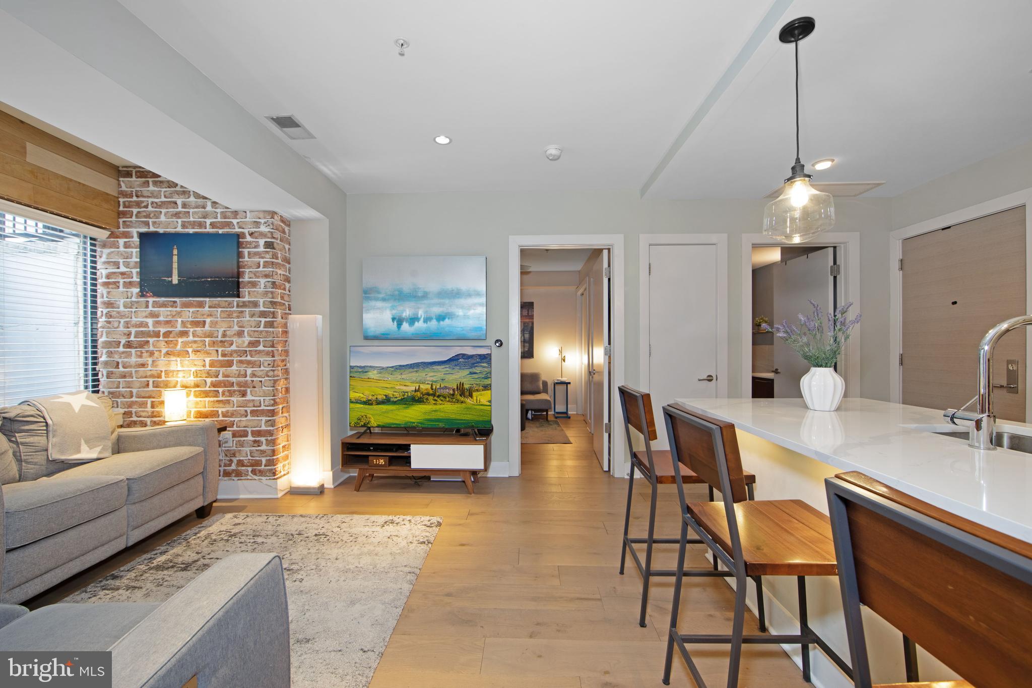 1634 14TH STREET NW T003
