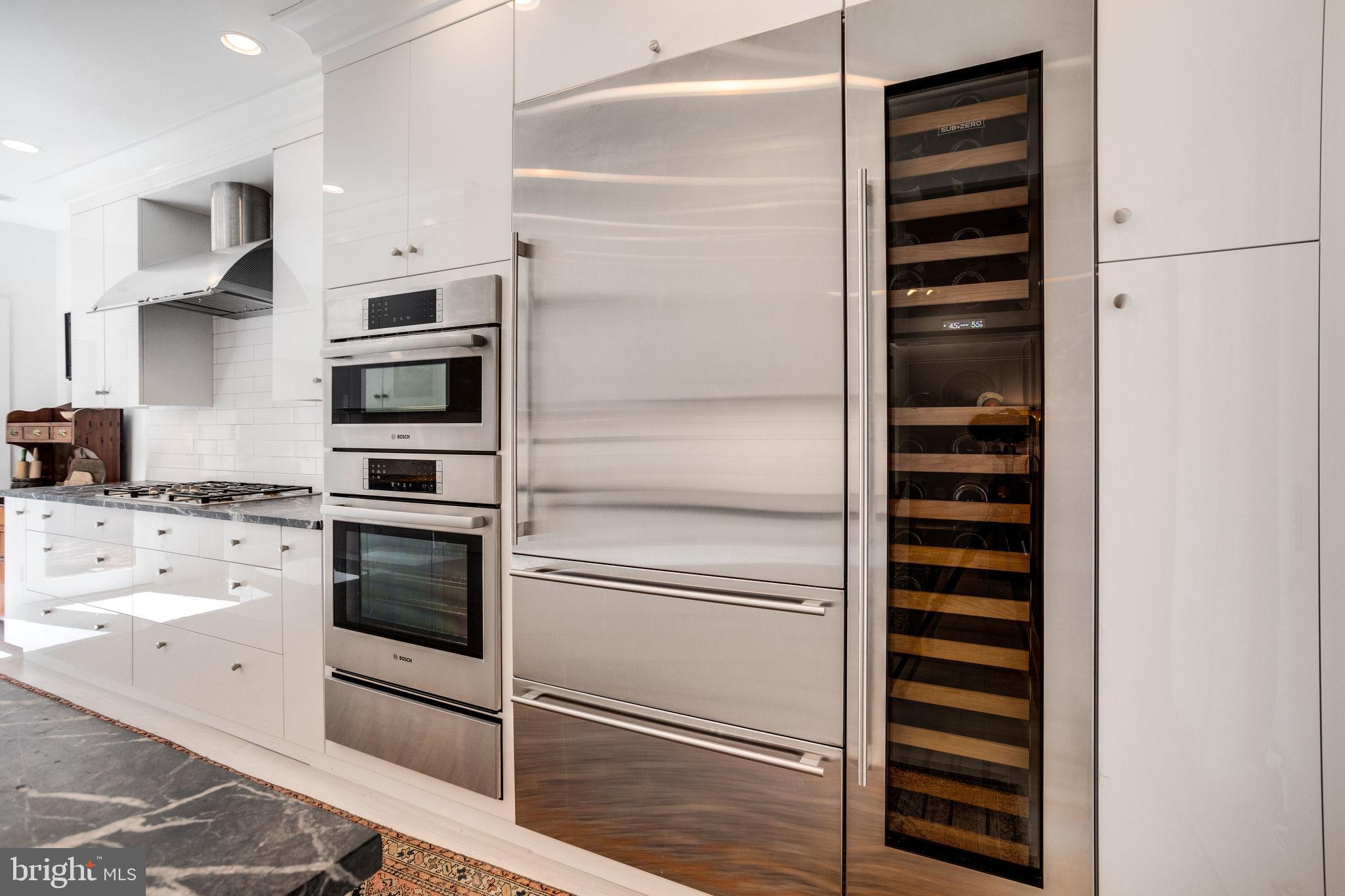 OLD TOWN ALEXANDRIA - Residential