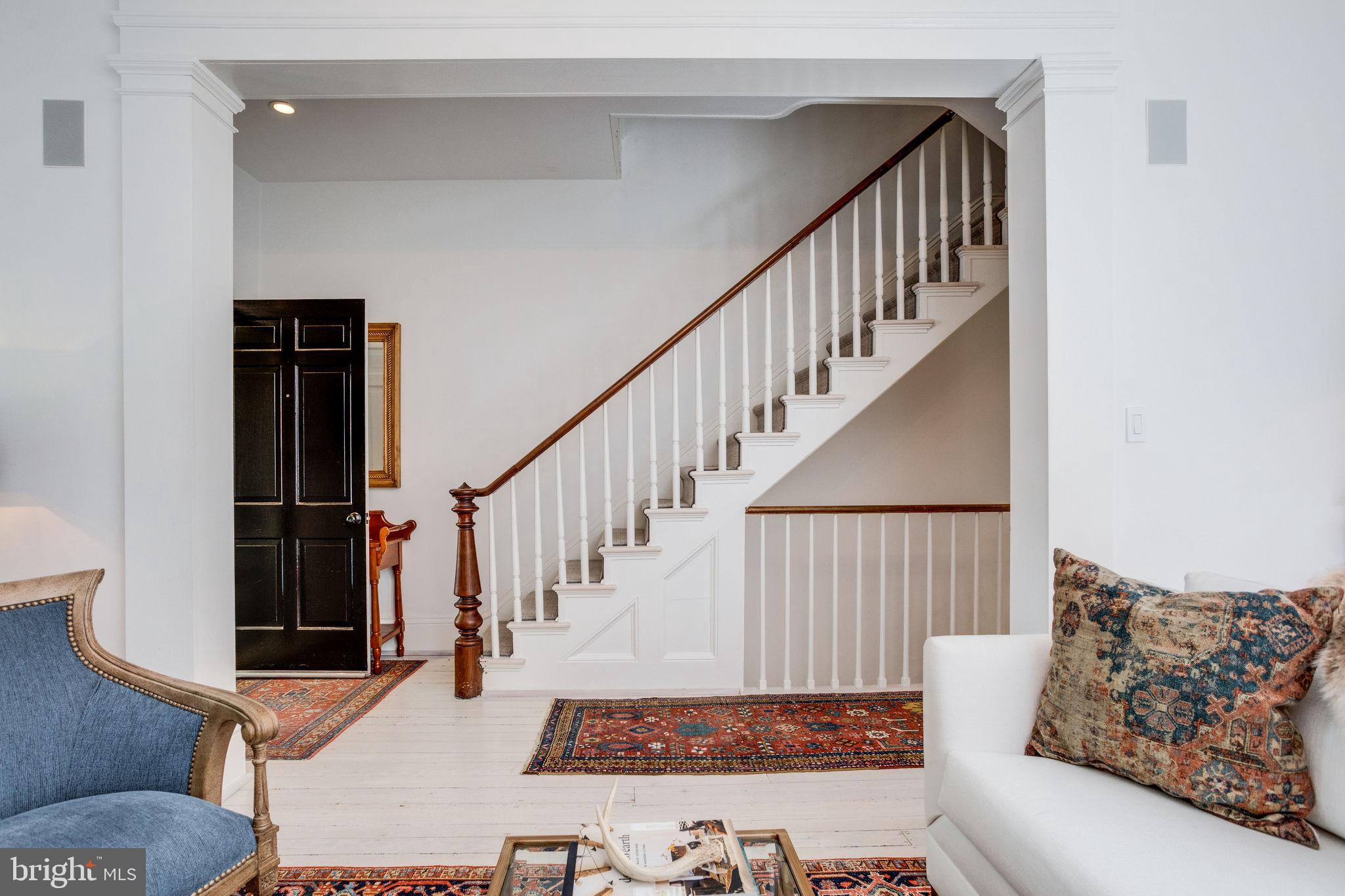 OLD TOWN ALEXANDRIA - Residential