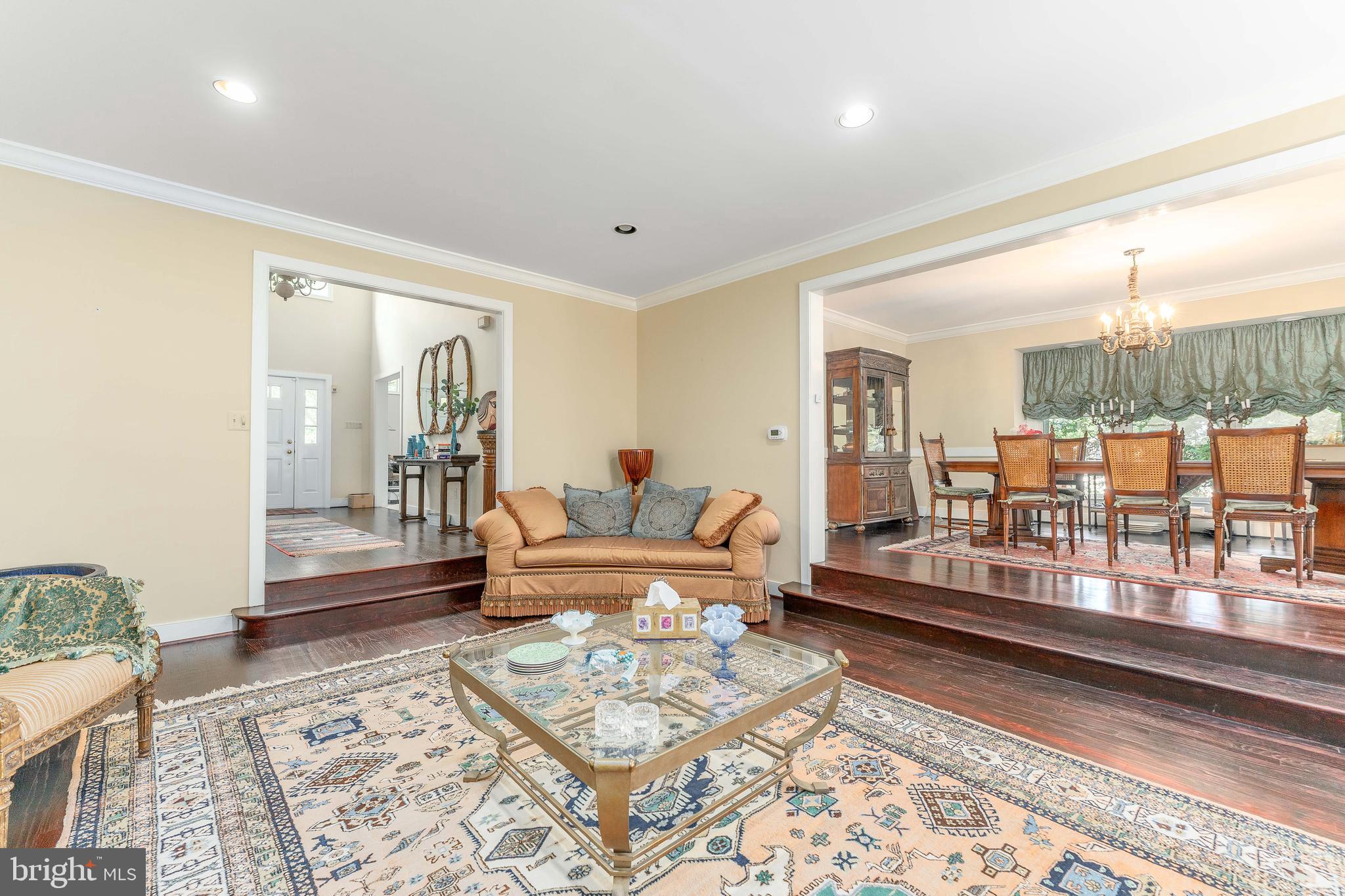 TANGLEWOOD - Residential