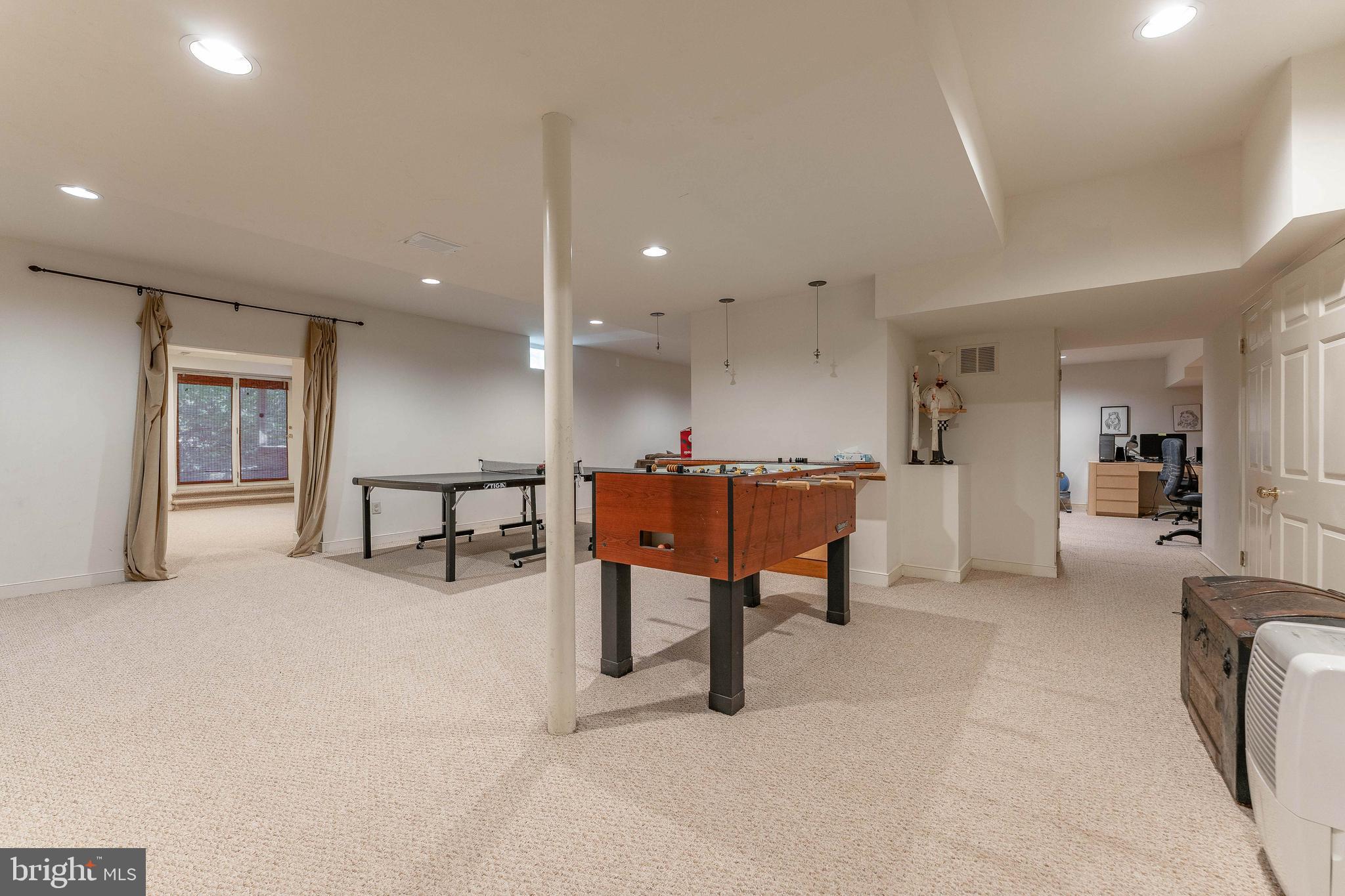 TANGLEWOOD - Residential