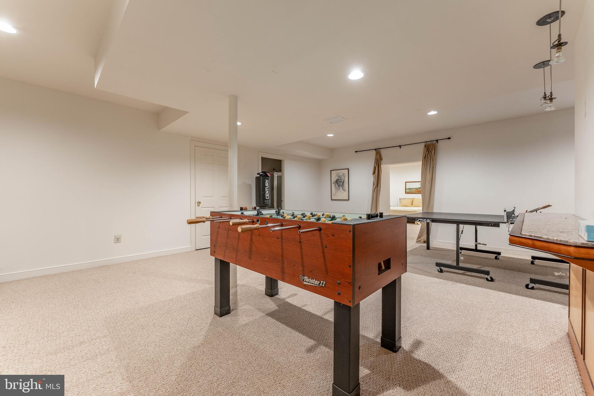 TANGLEWOOD - Residential