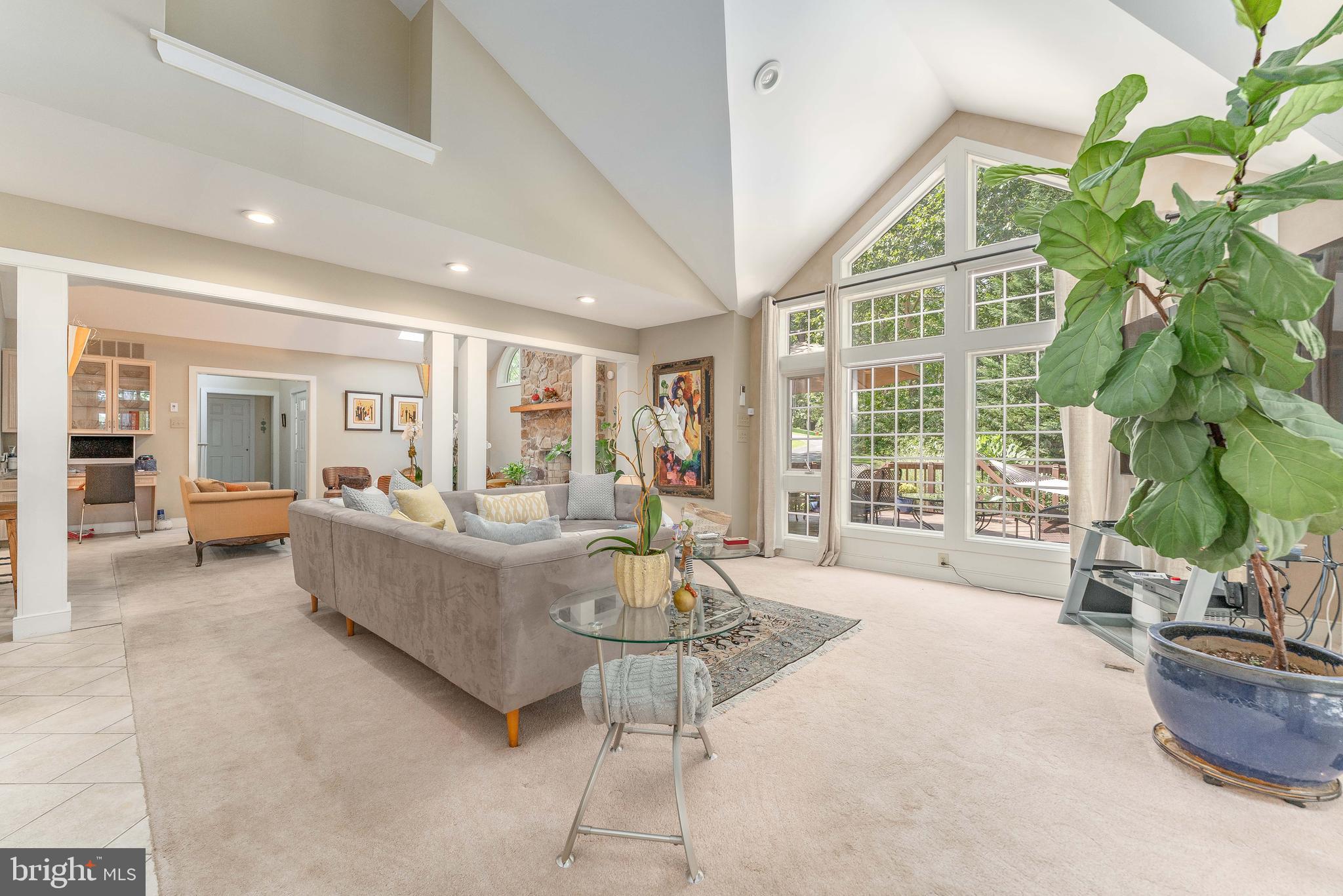 TANGLEWOOD - Residential