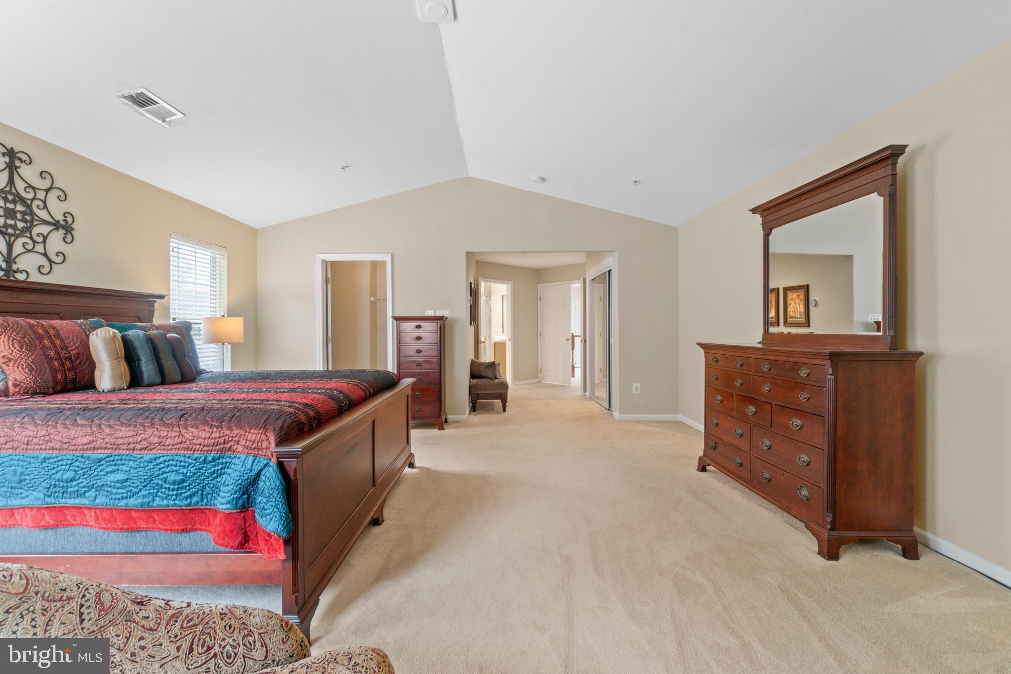 MARLBORO RIDING - Residential