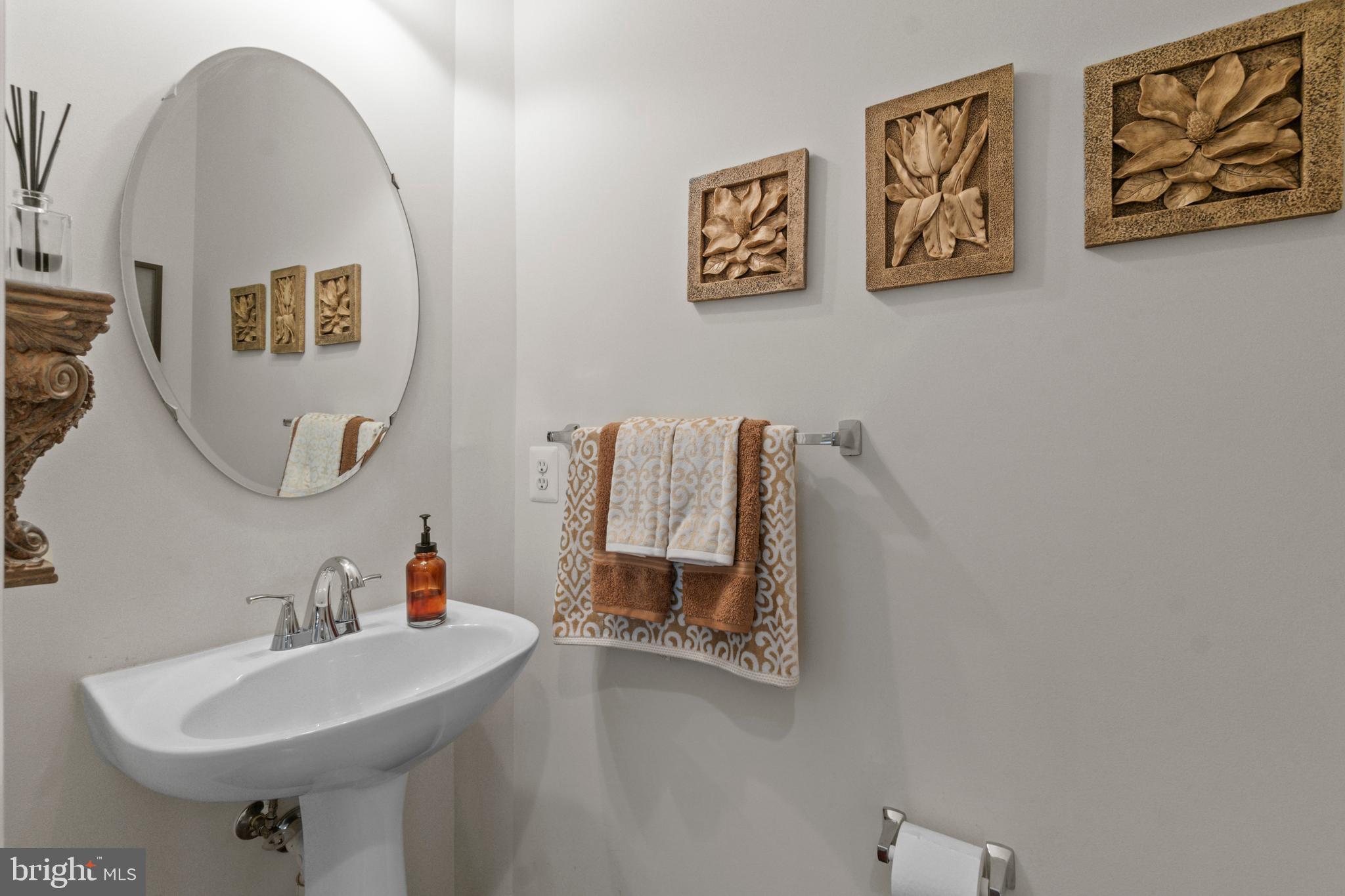 MARLBORO RIDING - Residential