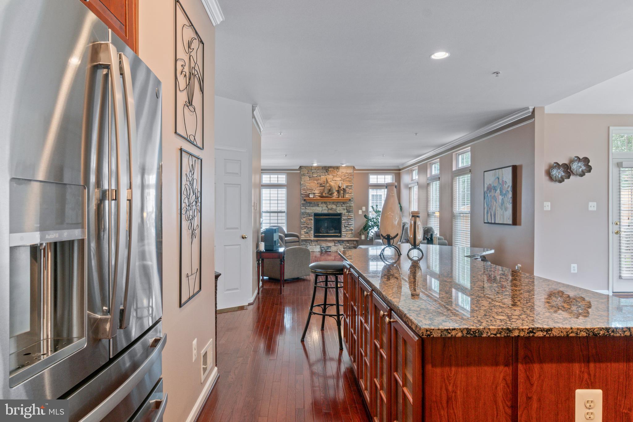 MARLBORO RIDING - Residential