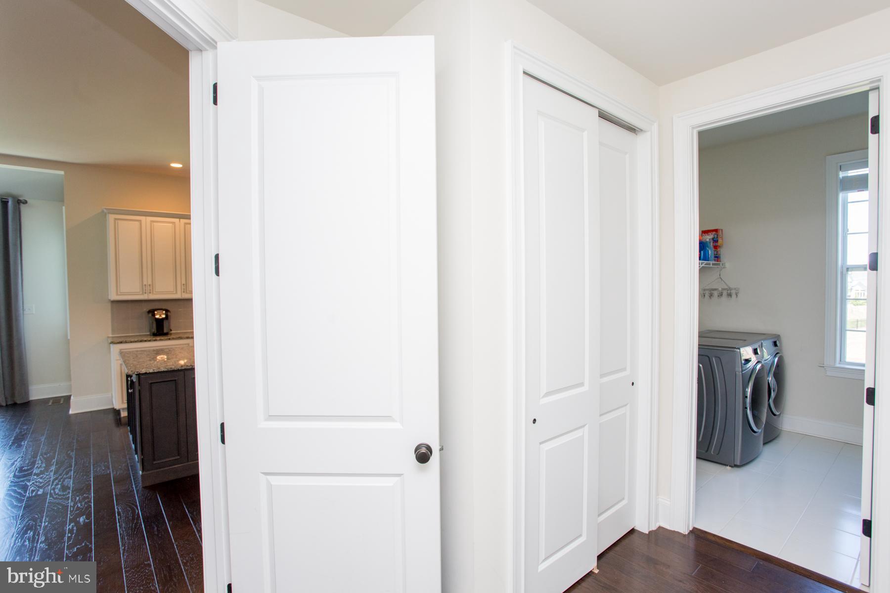 DUTCHESS FARM ESTS - Residential