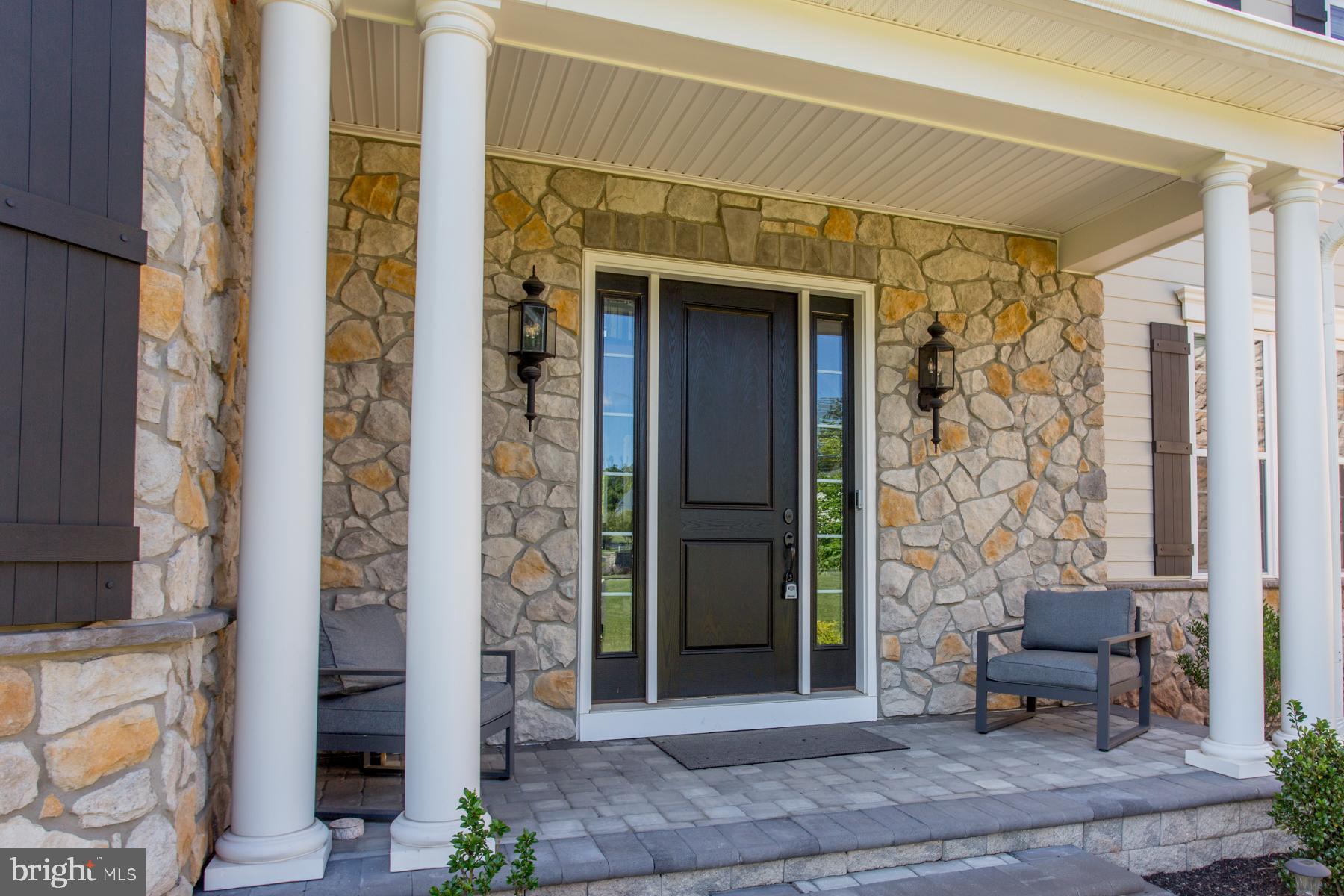 DUTCHESS FARM ESTS - Residential