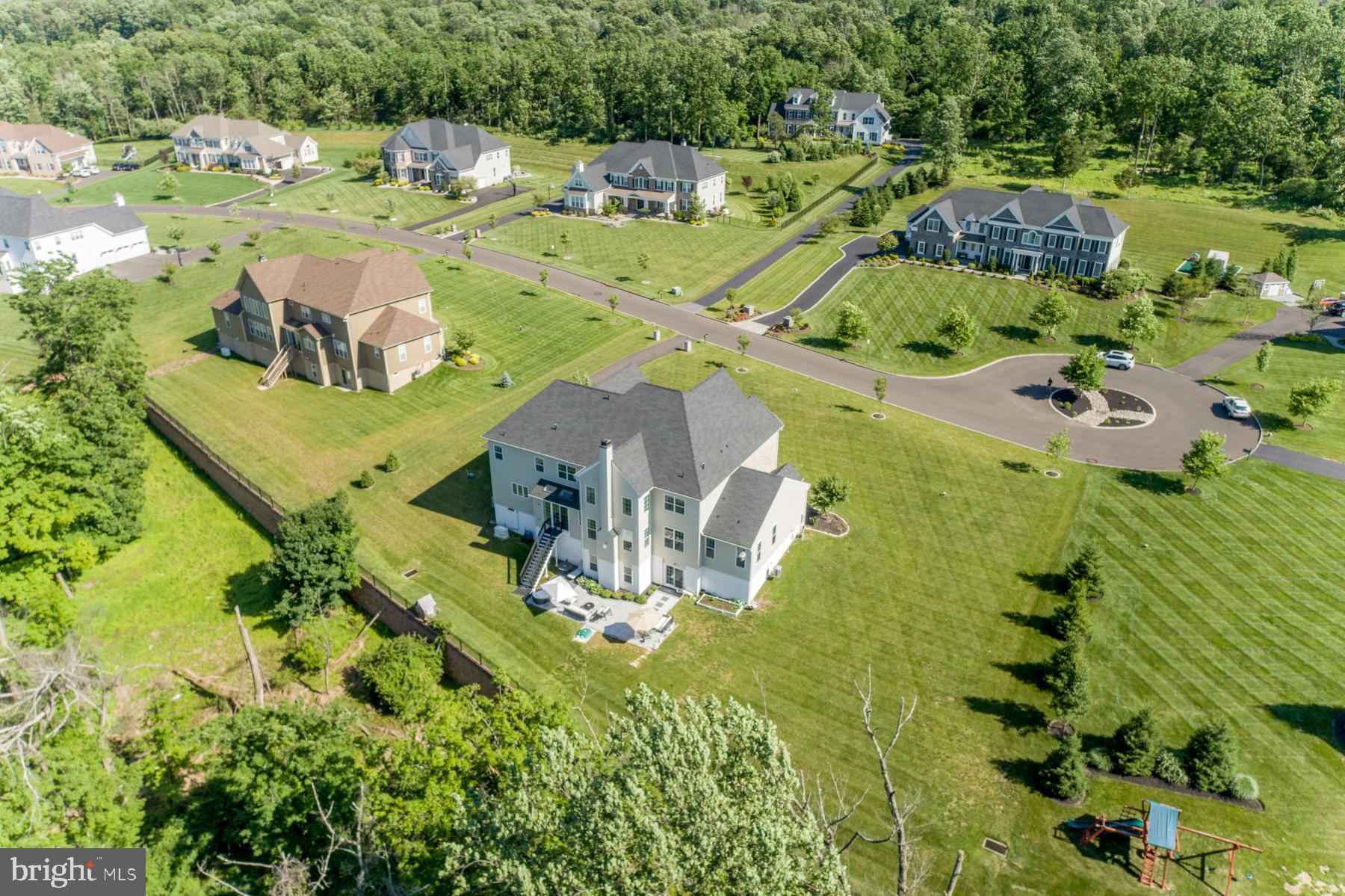 DUTCHESS FARM ESTS - Residential