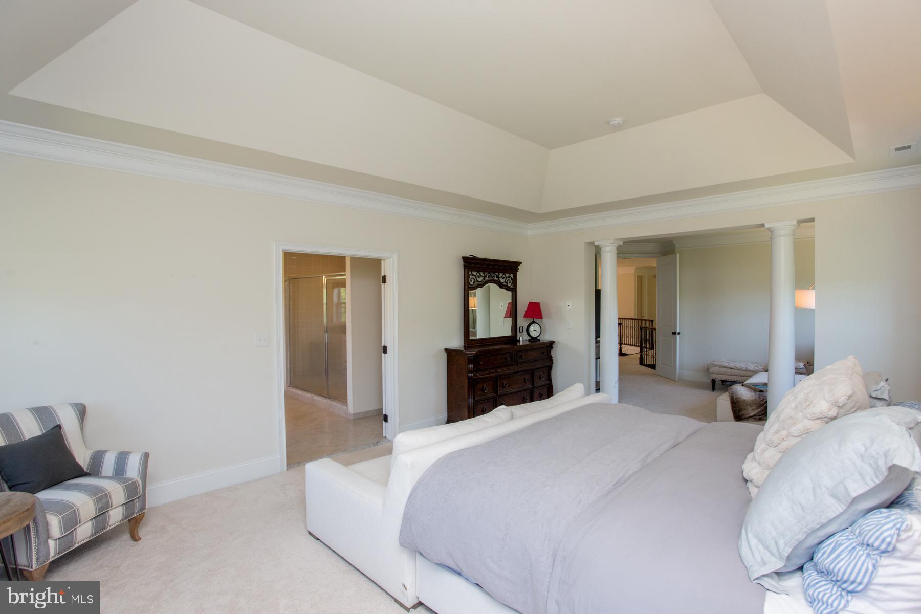 DUTCHESS FARM ESTS - Residential