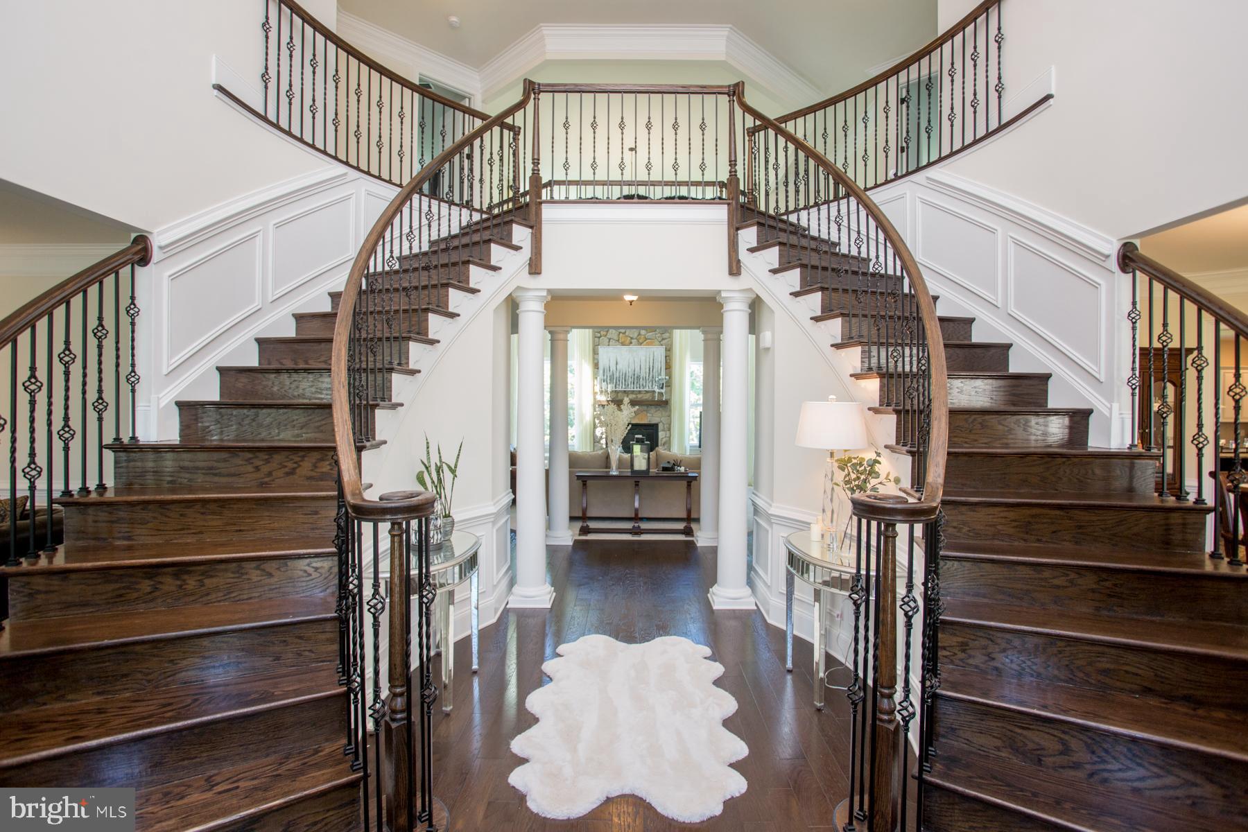 DUTCHESS FARM ESTS - Residential