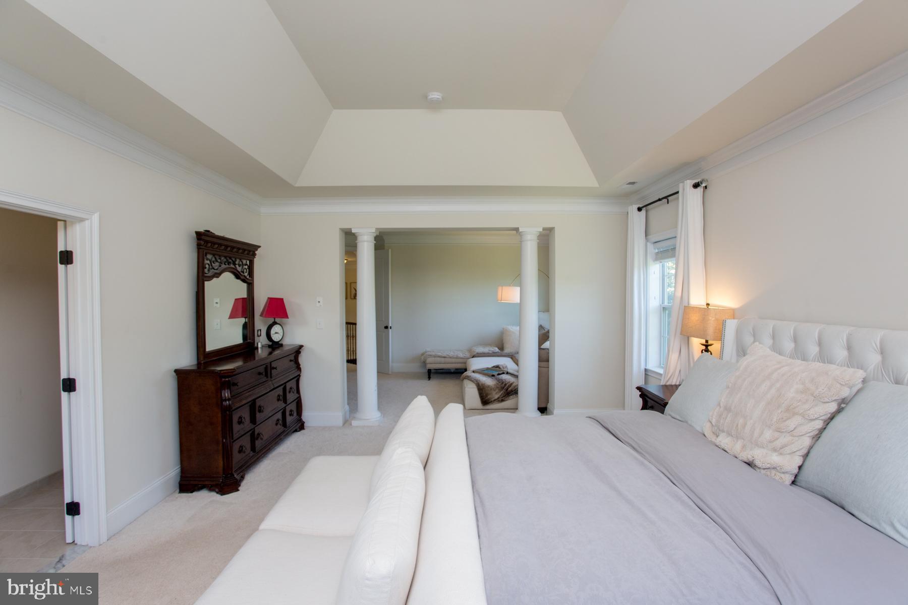 DUTCHESS FARM ESTS - Residential