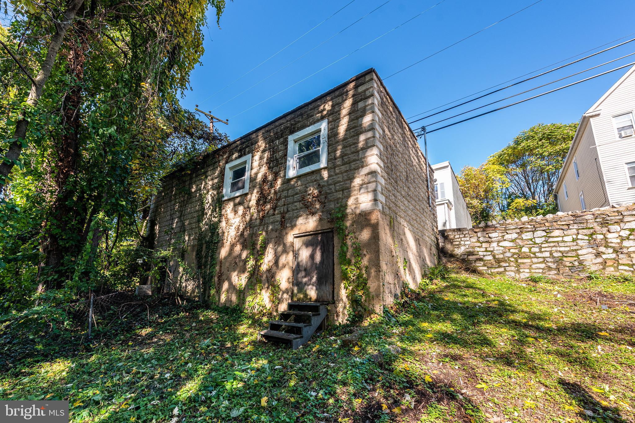 HAMPDEN HISTORIC DISTRICT - Residential