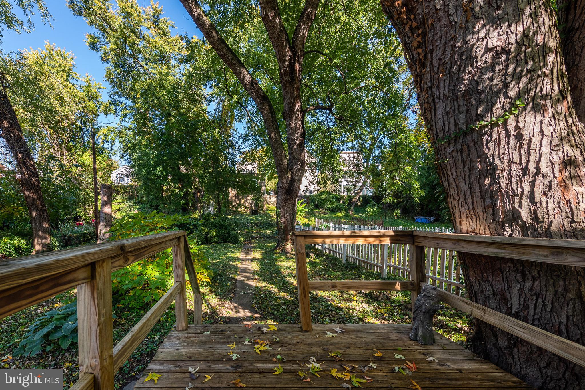 HAMPDEN HISTORIC DISTRICT - Residential