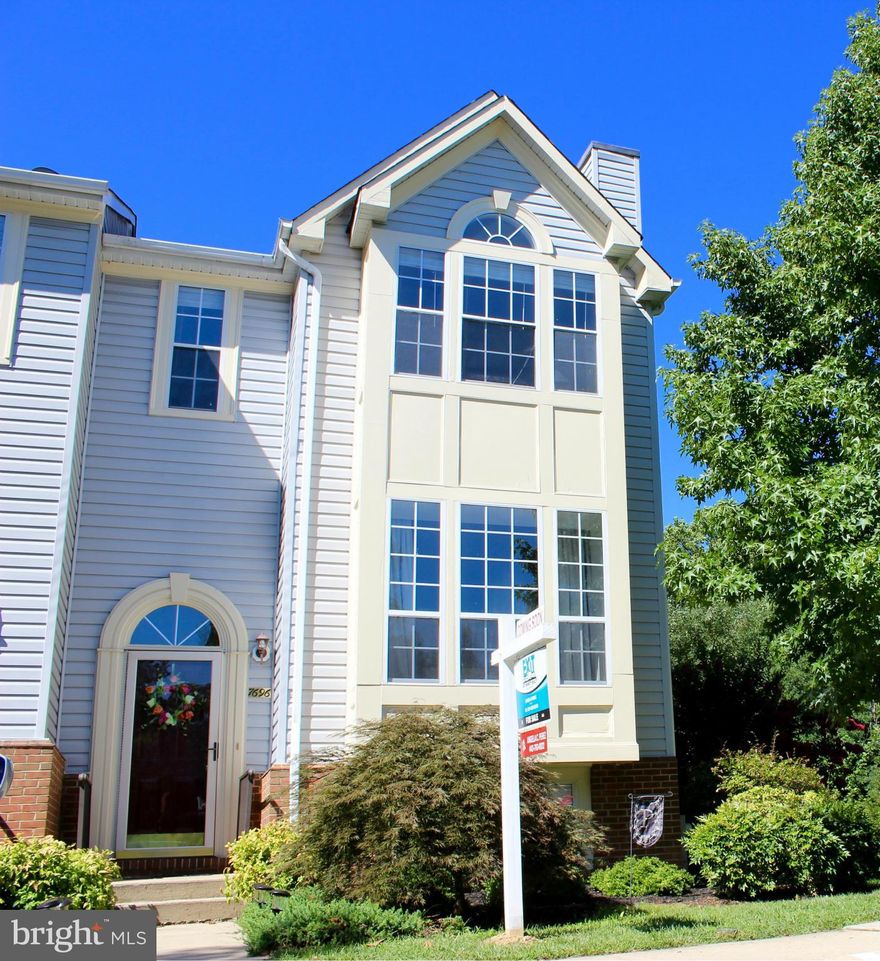 GREAT LOCATION in desirable Woodland Village! Spacious End-Unit w/4 bdrms, 3.5 baths, tons of natural light, SS appliances, oversized deck off large eat-in kitchen, LL walk-out backs to trees and LL paver patio, pools, tennis courts, playground, low HOA, Howard Cty schools, near 95,100,175, parks, all shopping and restaurants, great family and pet friendly community!