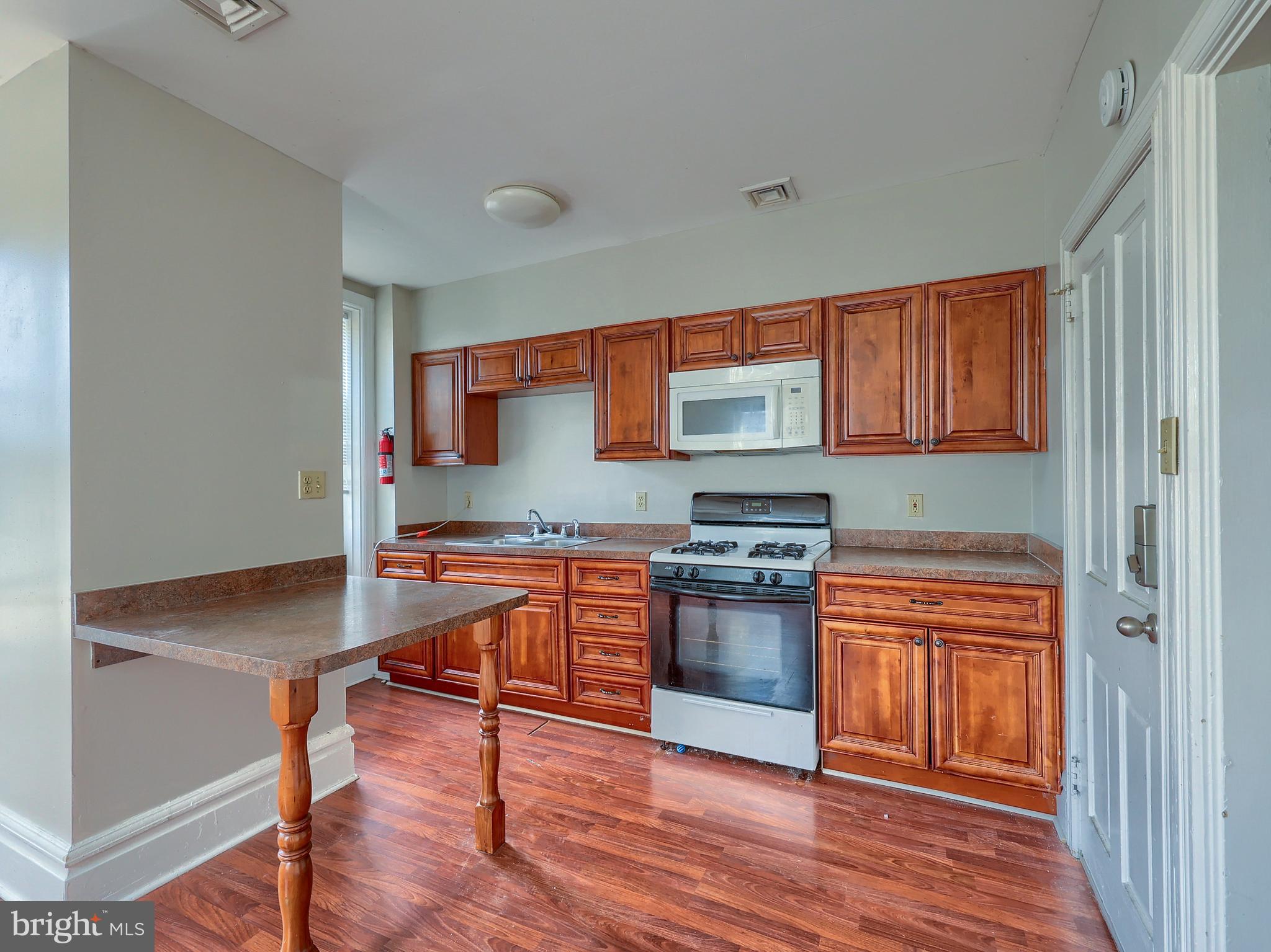 MIDTOWN HISTORIC DISTRICT - Residential Income