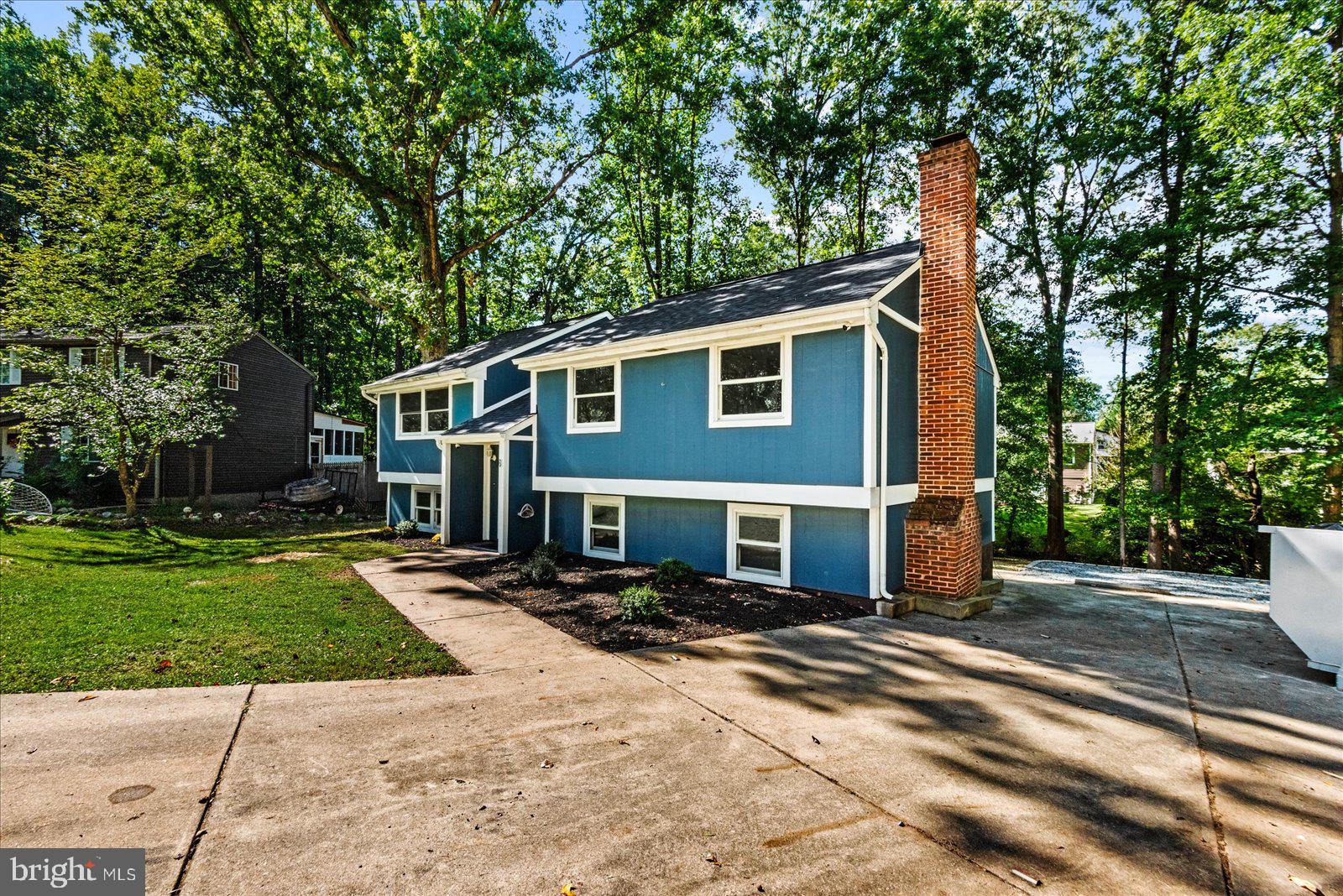 6 NORMAN COURT