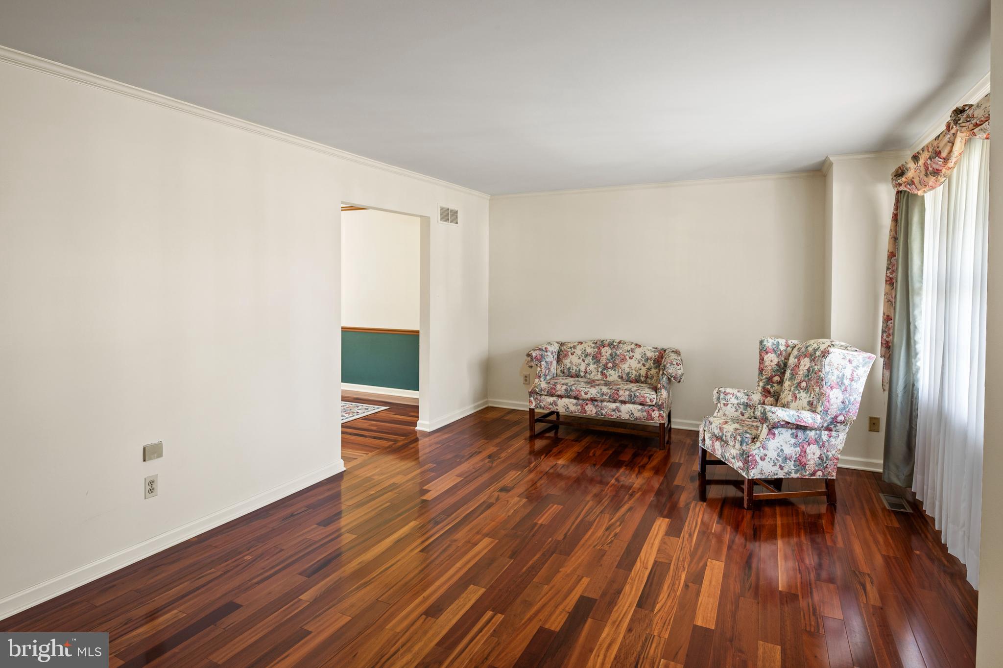 HUNTERS RUN - Residential