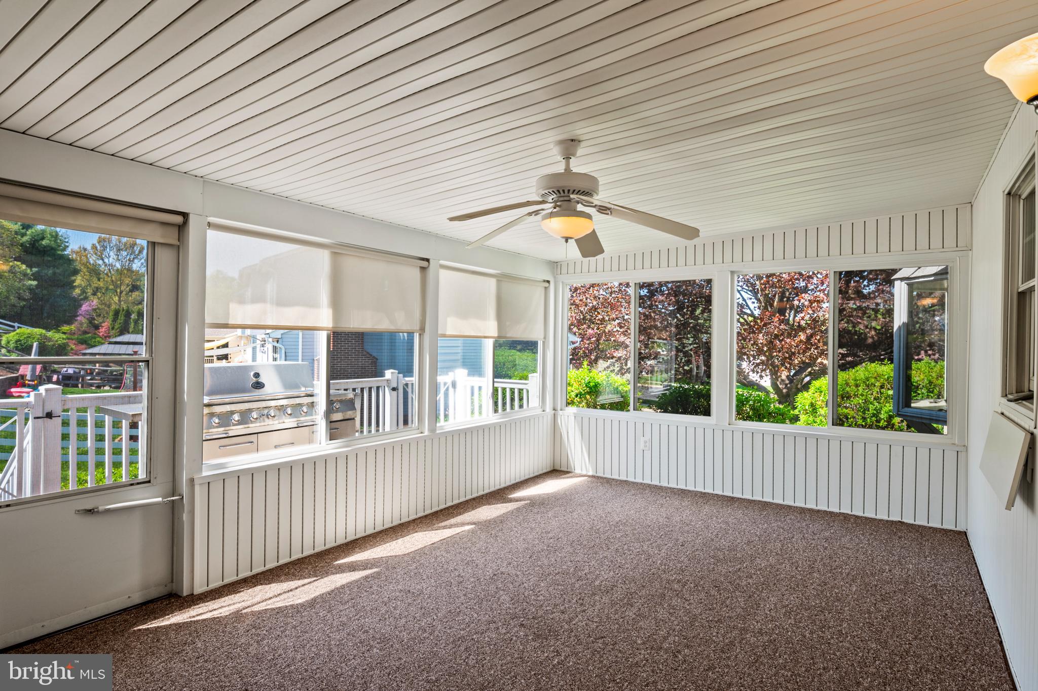 HUNTERS RUN - Residential