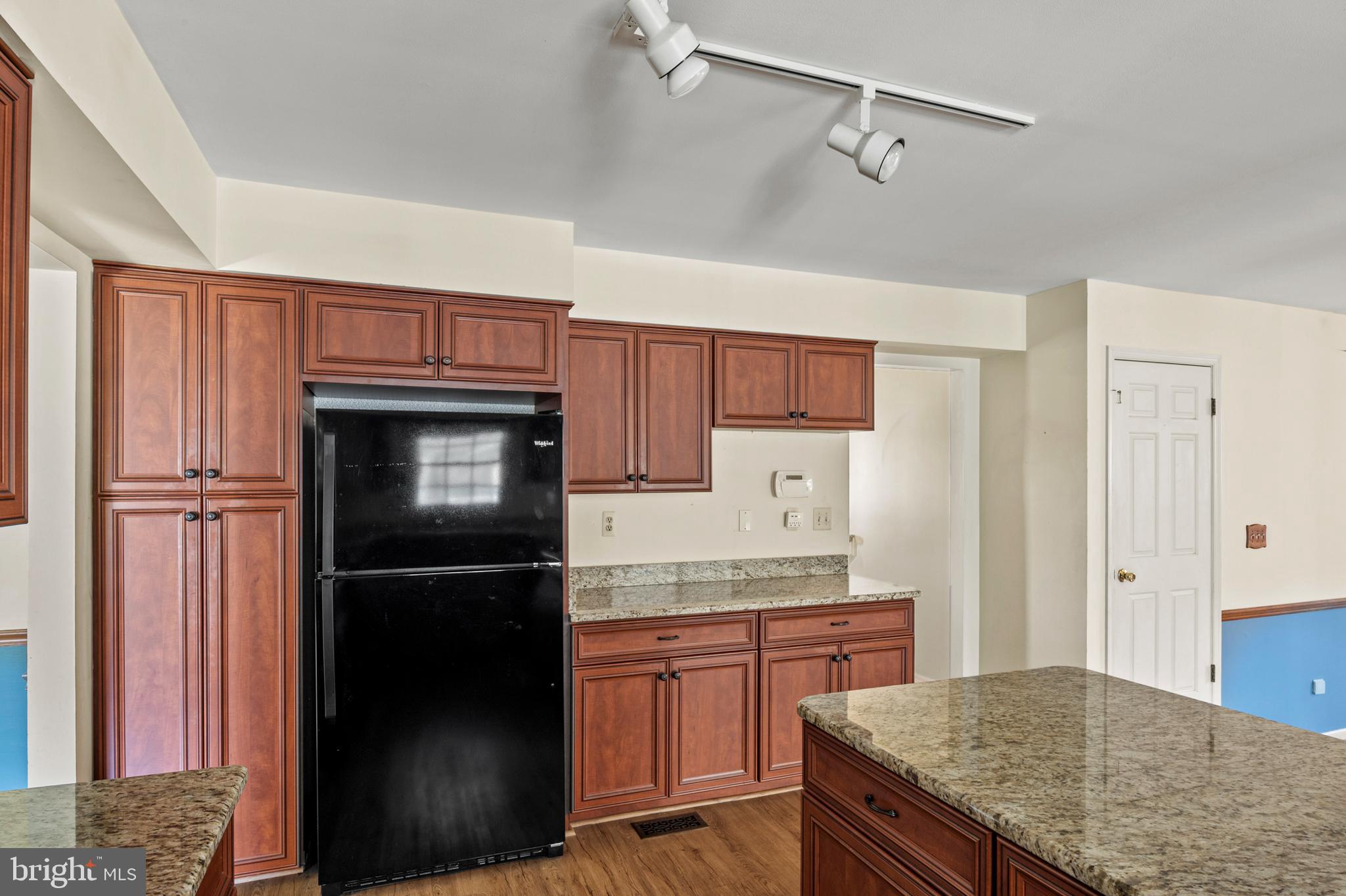 HUNTERS RUN - Residential