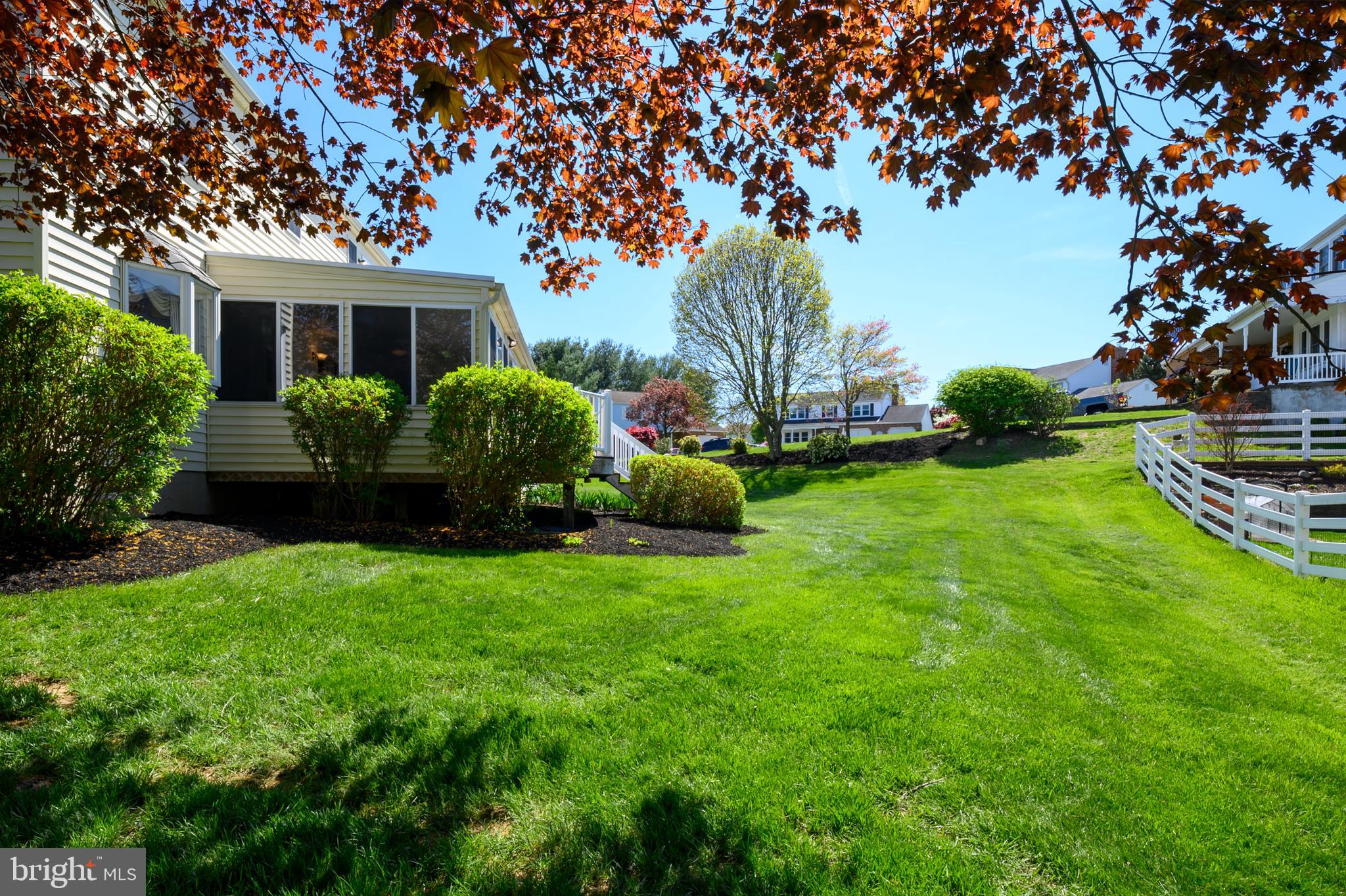 HUNTERS RUN - Residential