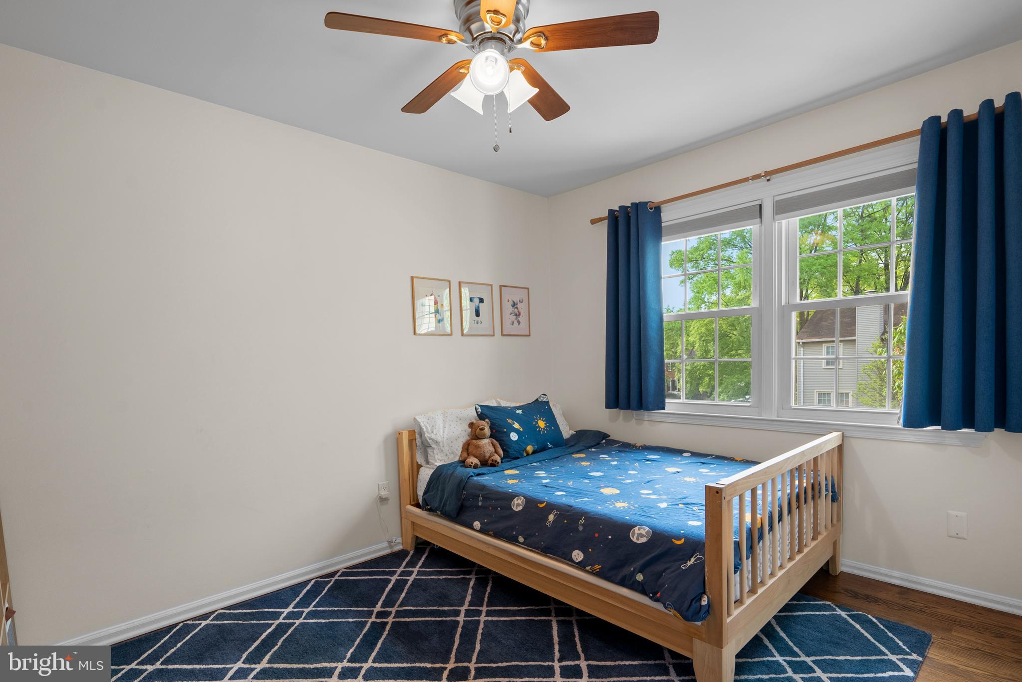 DUNN LORING VILLAGE - Residential