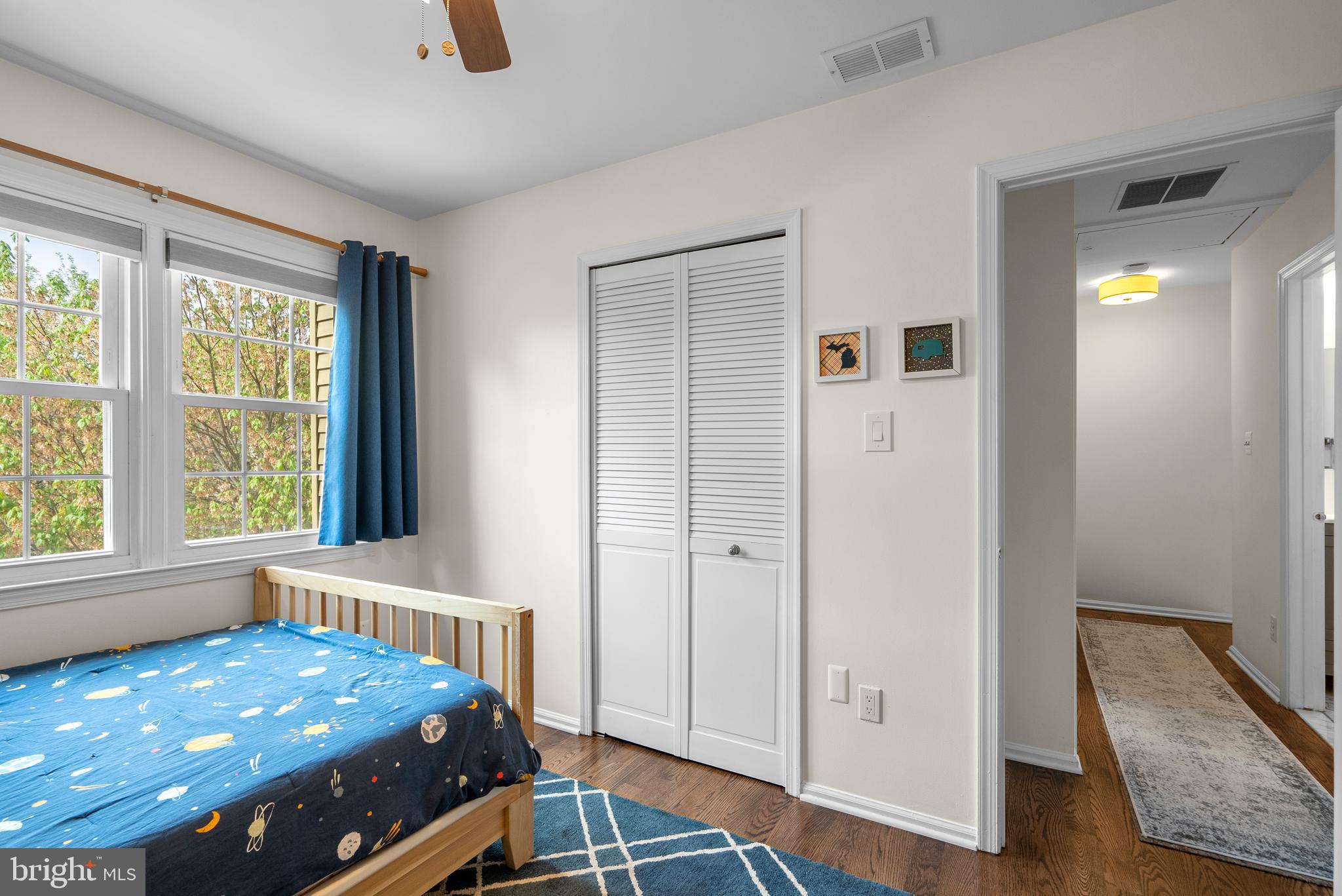 DUNN LORING VILLAGE - Residential