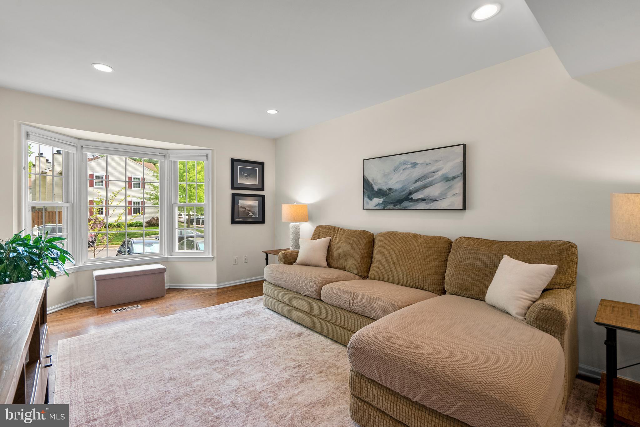 DUNN LORING VILLAGE - Residential