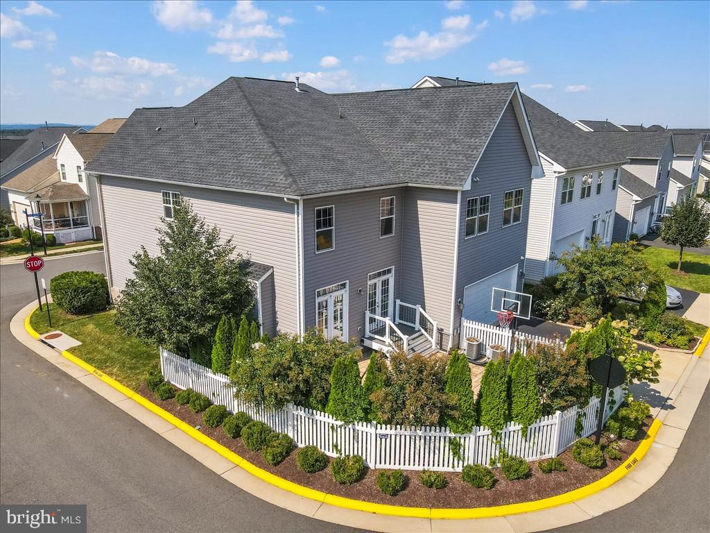 GOOSE CREEK PRESERVE - Residential Lease