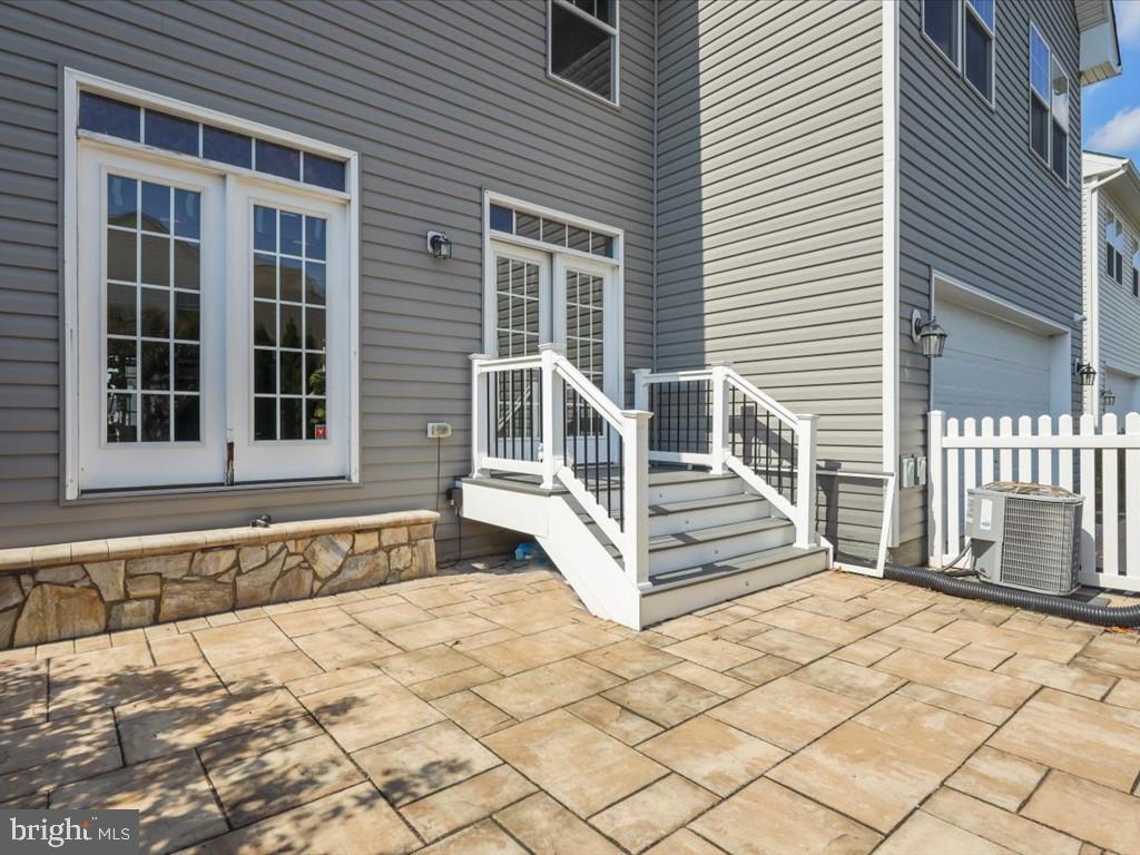 GOOSE CREEK PRESERVE - Residential Lease