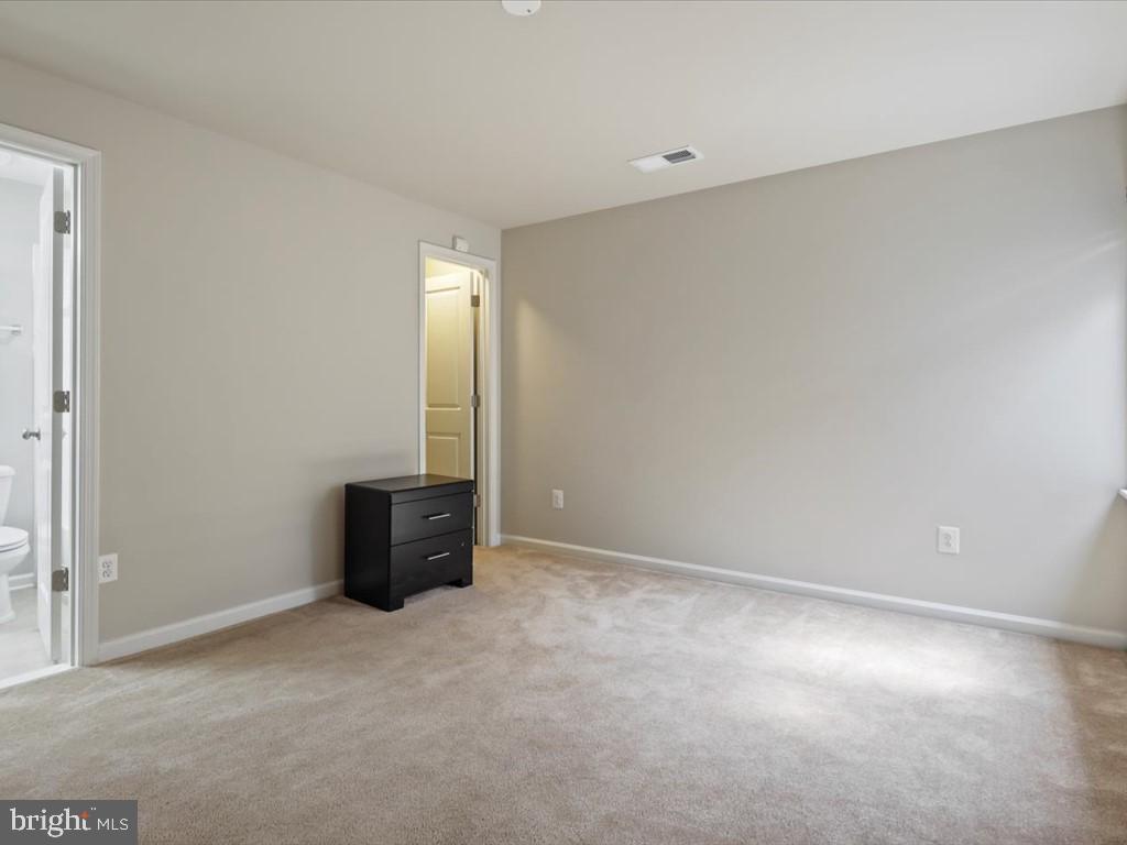 GOOSE CREEK PRESERVE - Residential Lease