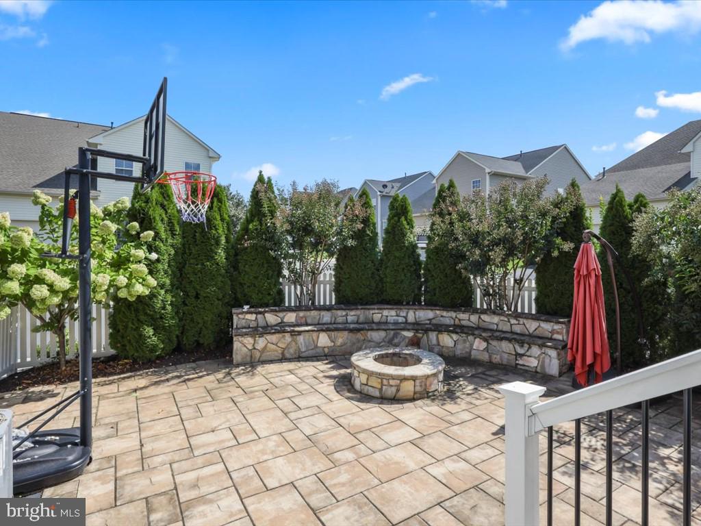 GOOSE CREEK PRESERVE - Residential Lease