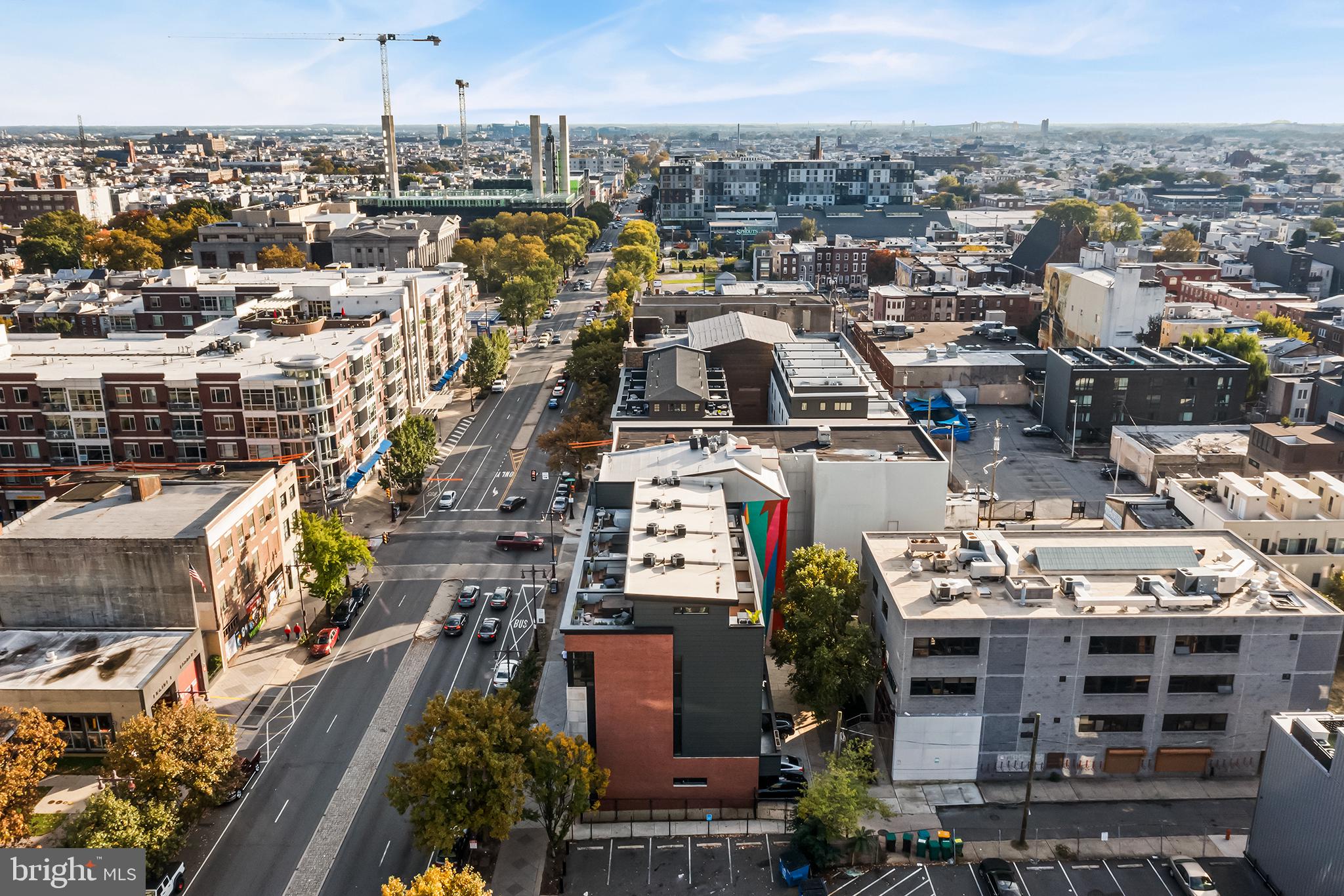 AVENUE OF THE ARTS - Residential