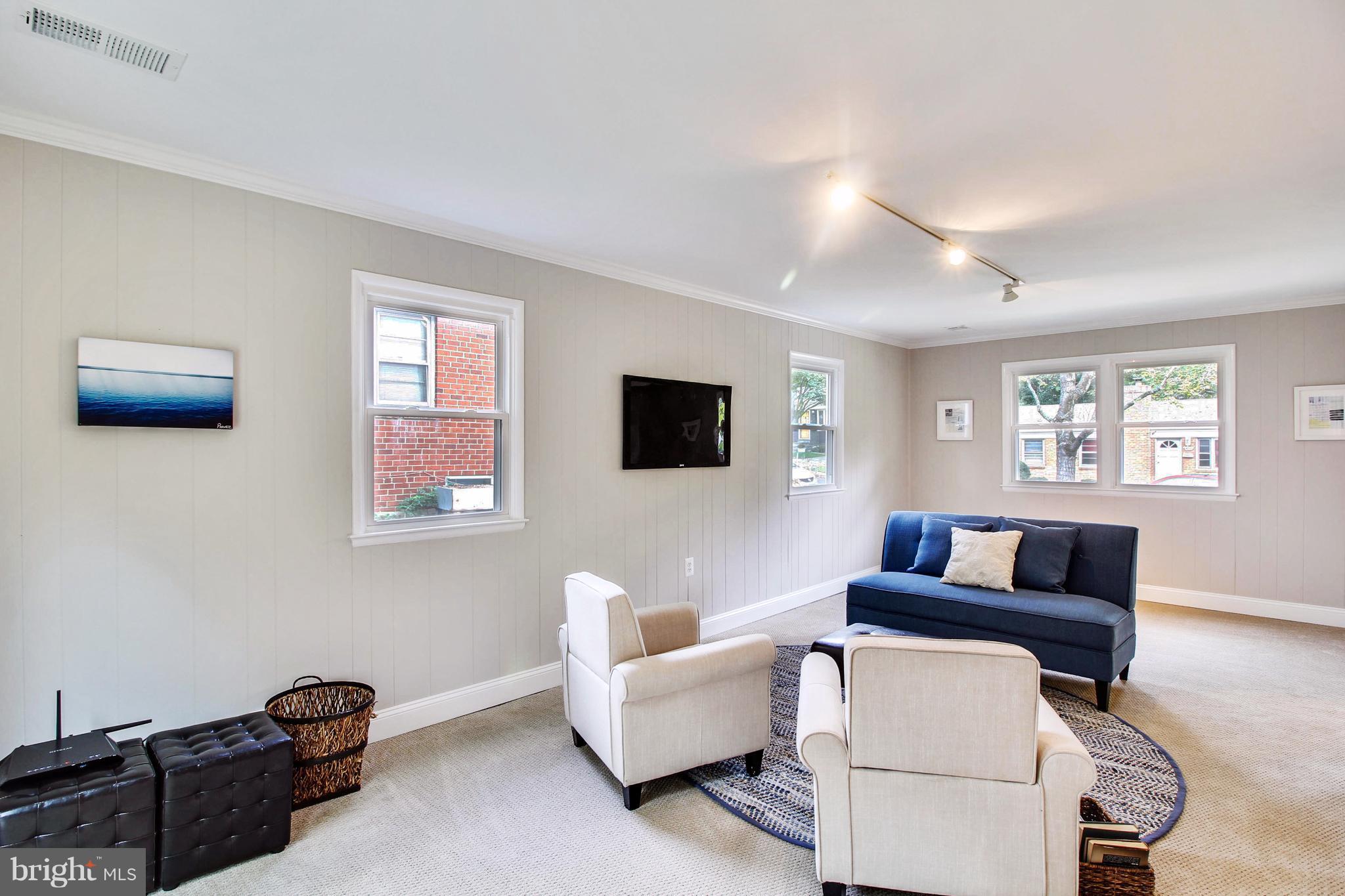 WOODMOOR - Residential