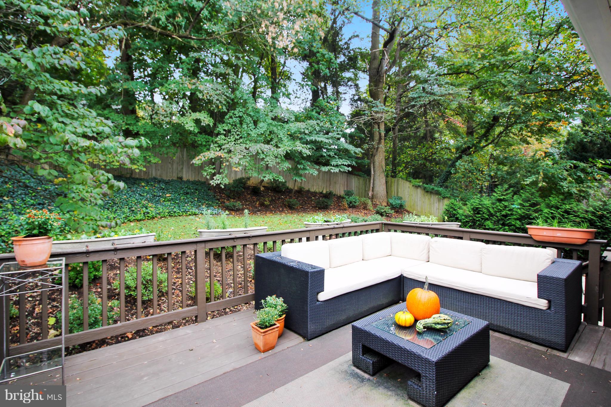 WOODMOOR - Residential