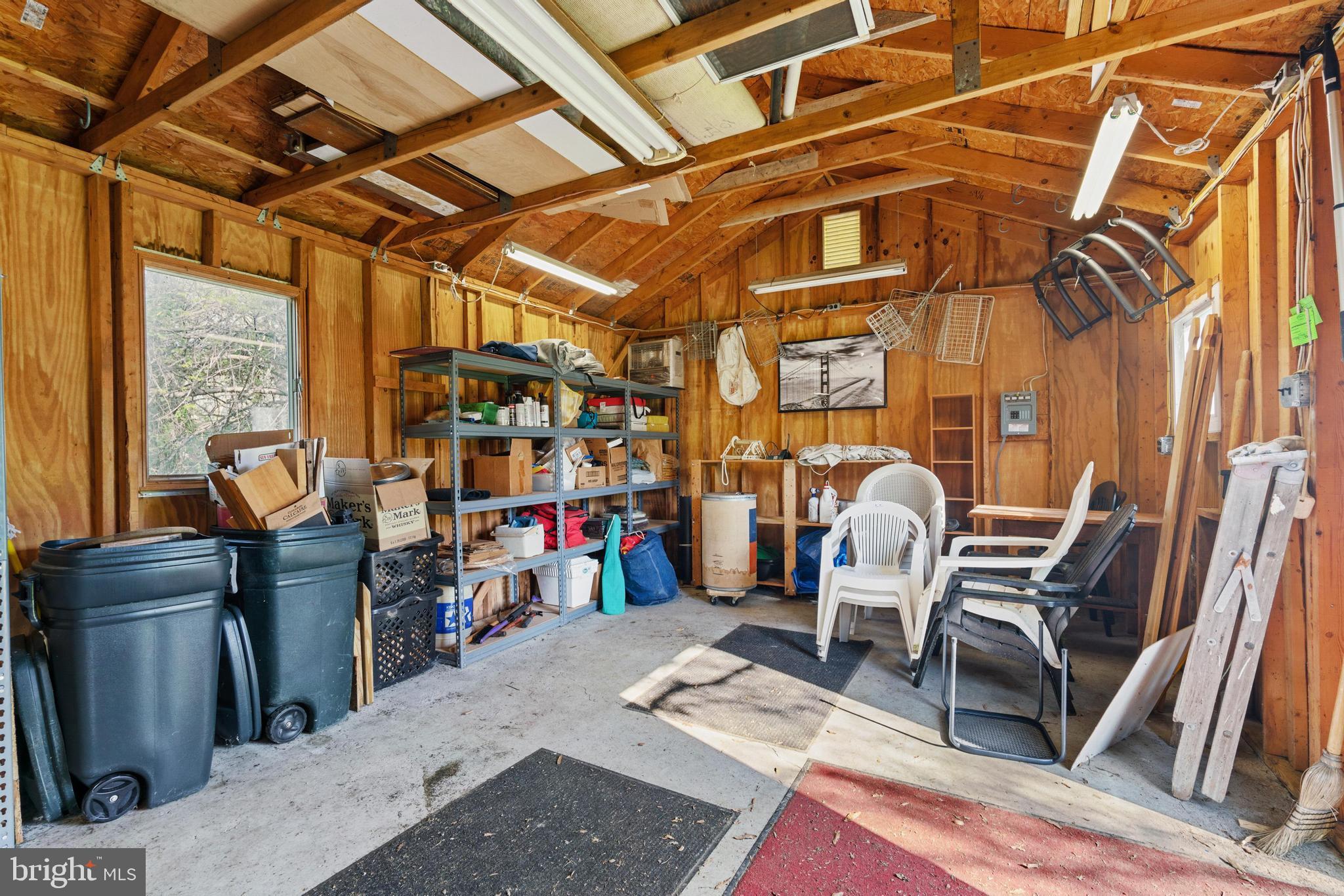 ROCK HALL - Residential