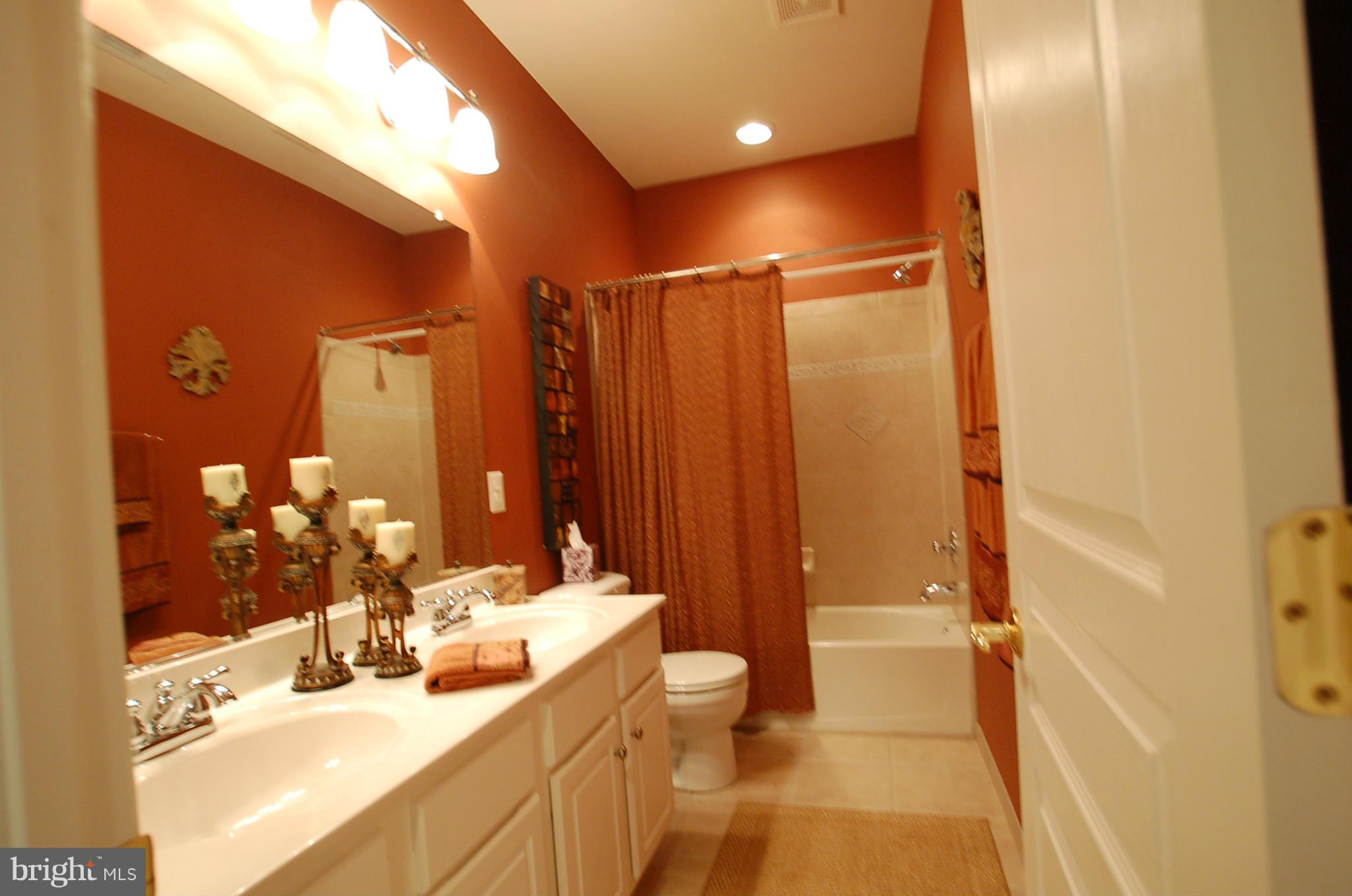 CHAPEL RIDGE - Residential