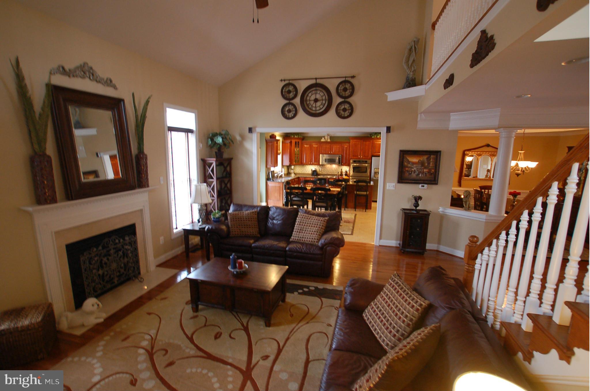 CHAPEL RIDGE - Residential