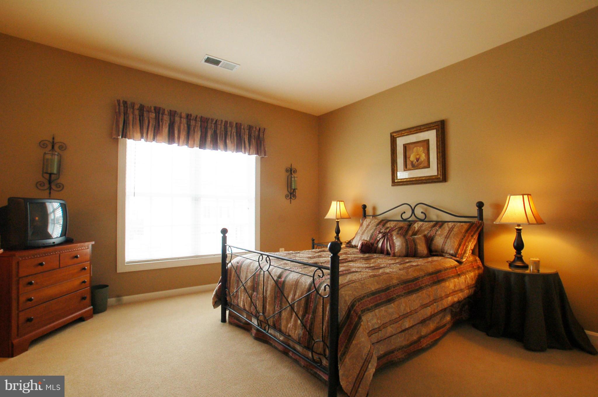 CHAPEL RIDGE - Residential