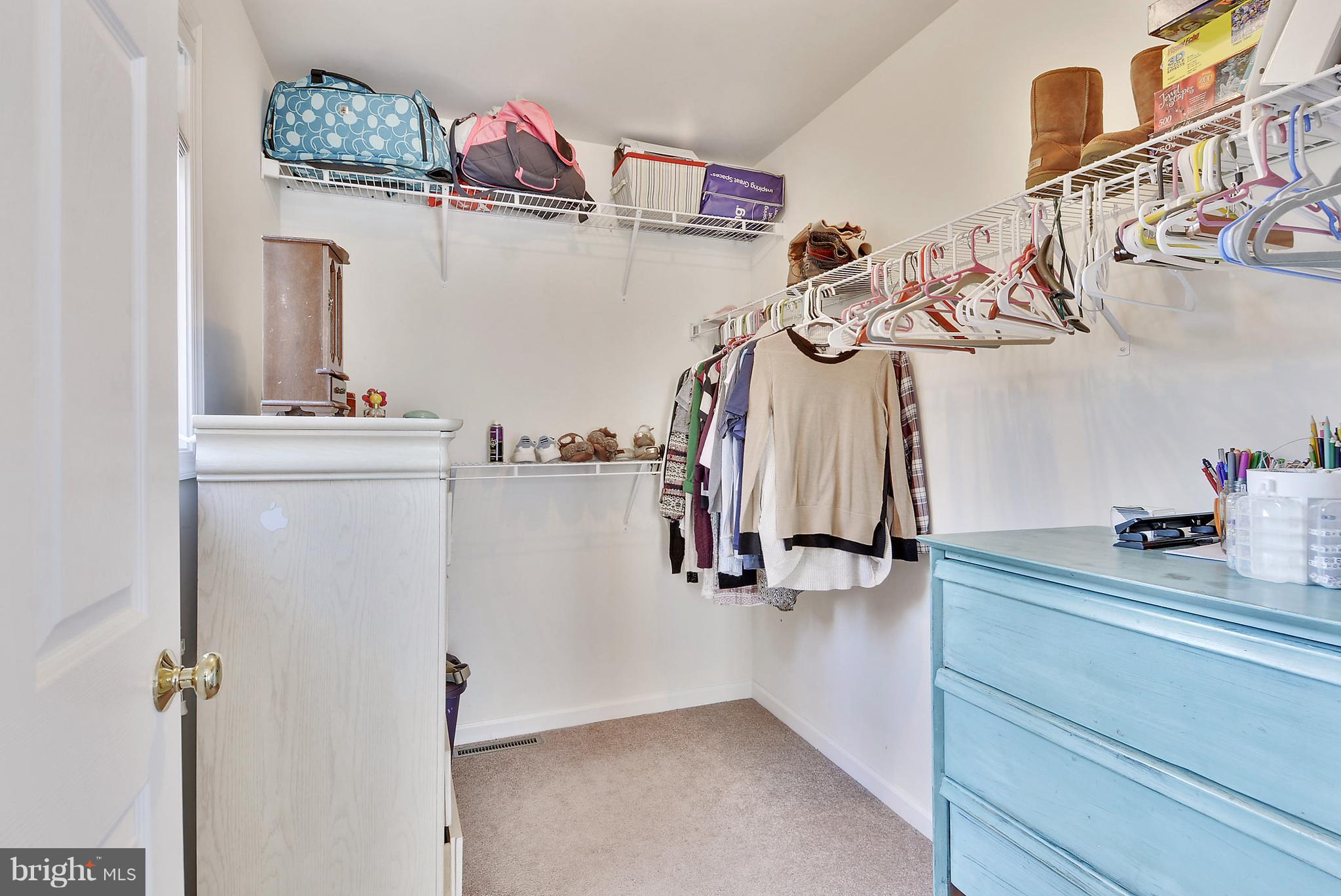 PINERIDGE - Residential