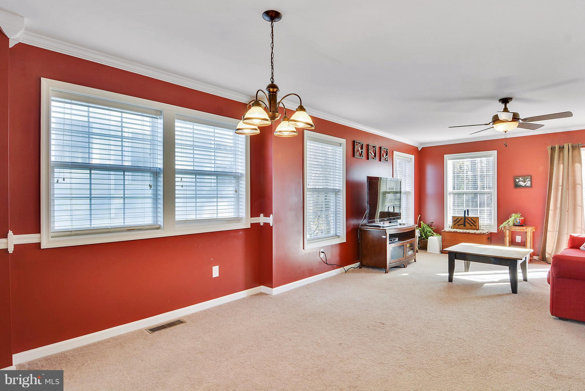 PINERIDGE - Residential