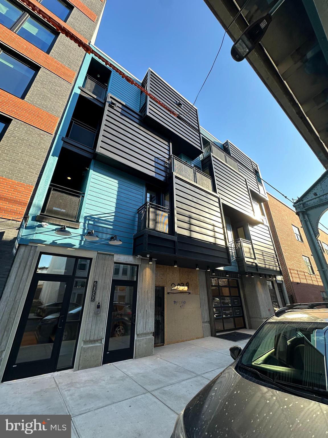 FISHTOWN - Commercial Lease