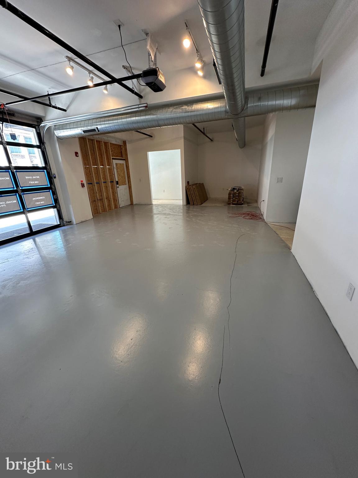FISHTOWN - Commercial Lease