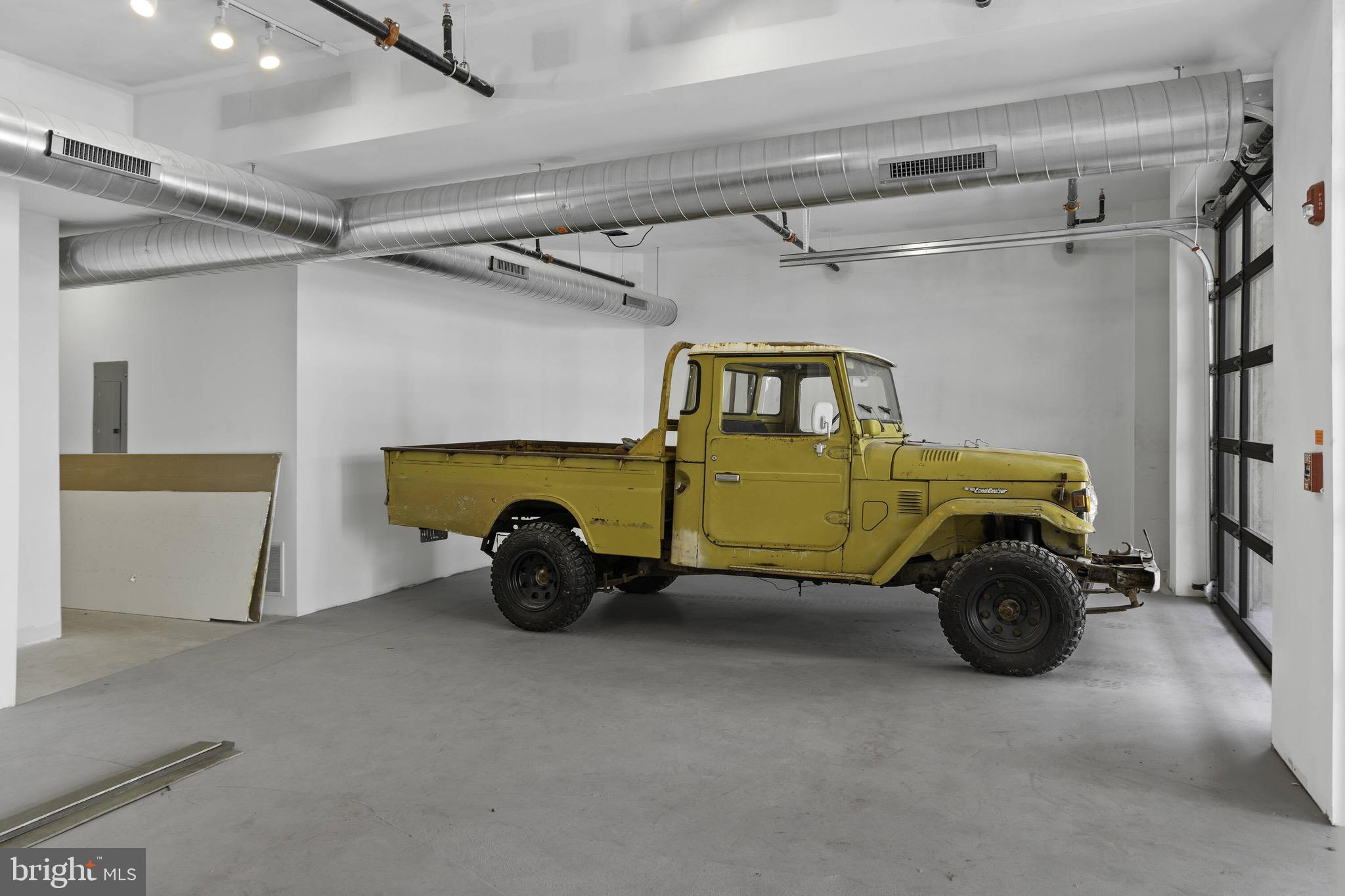 FISHTOWN - Commercial Lease