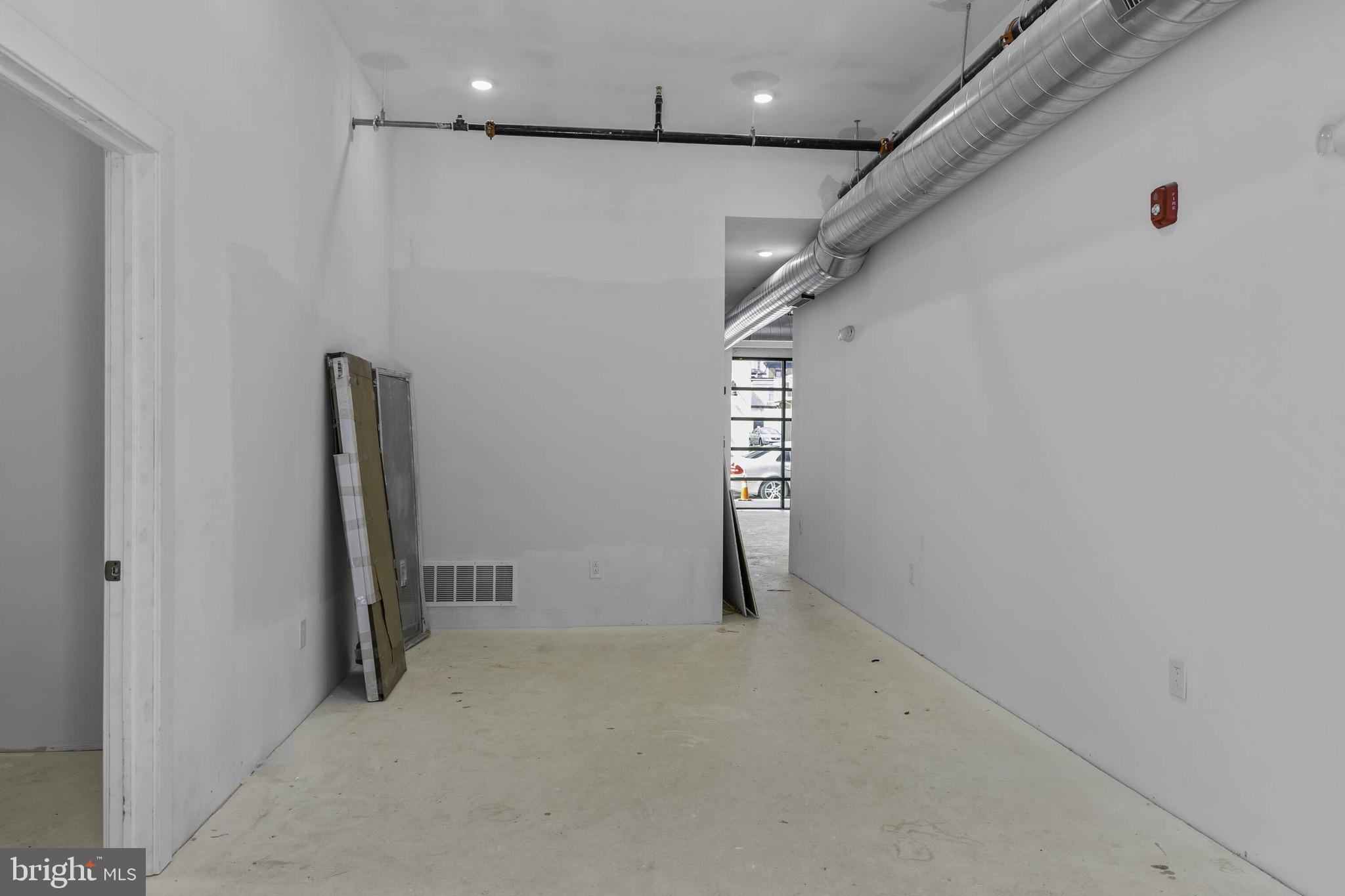 FISHTOWN - Commercial Lease