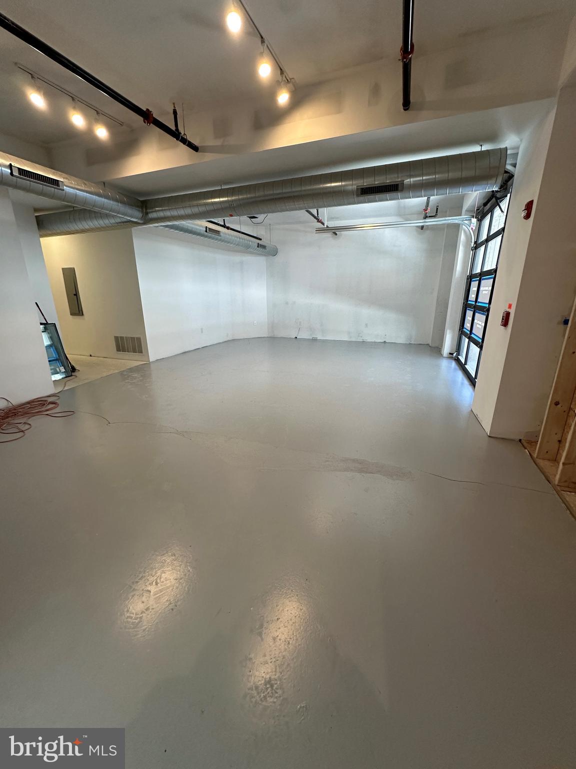 FISHTOWN - Commercial Lease