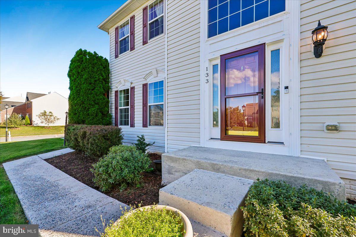 133 GREENWICH DRIVE